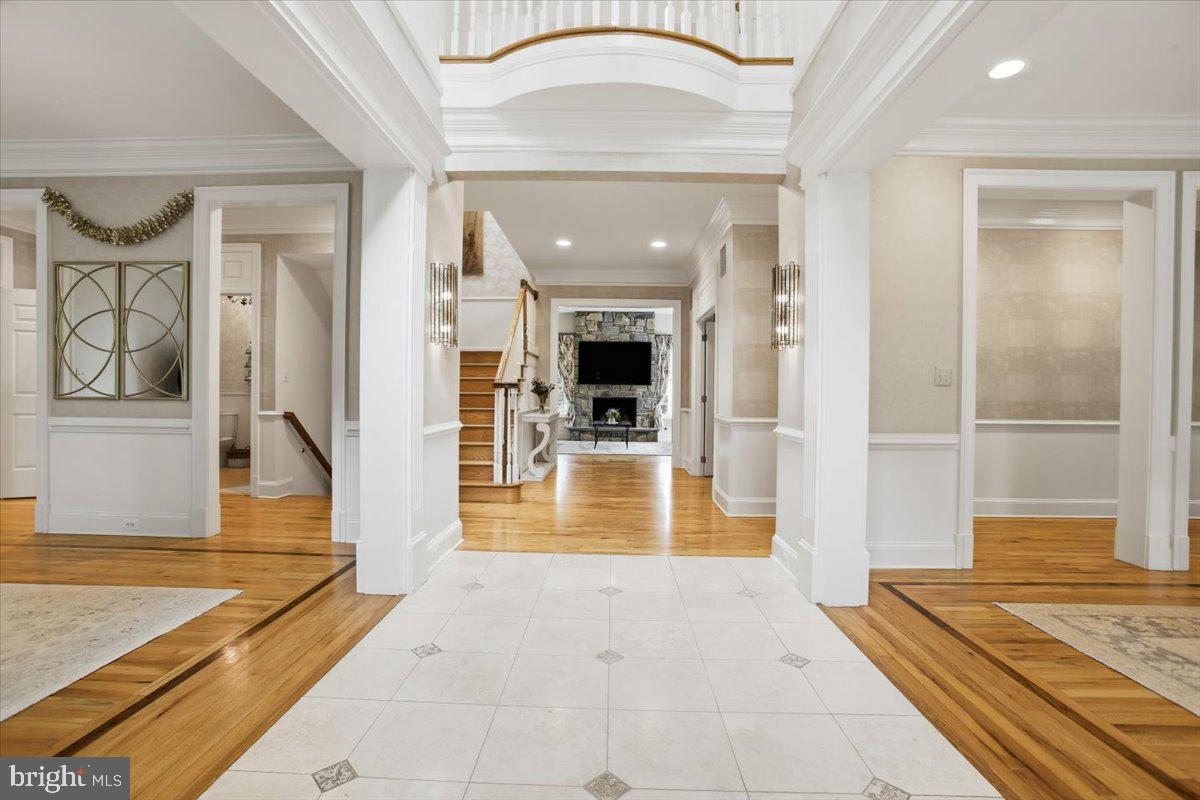 LANGLEY FOREST - Residential