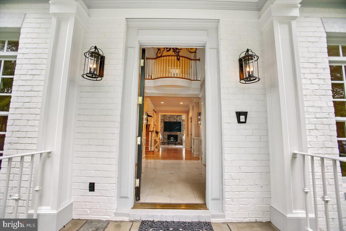 LANGLEY FOREST - Residential