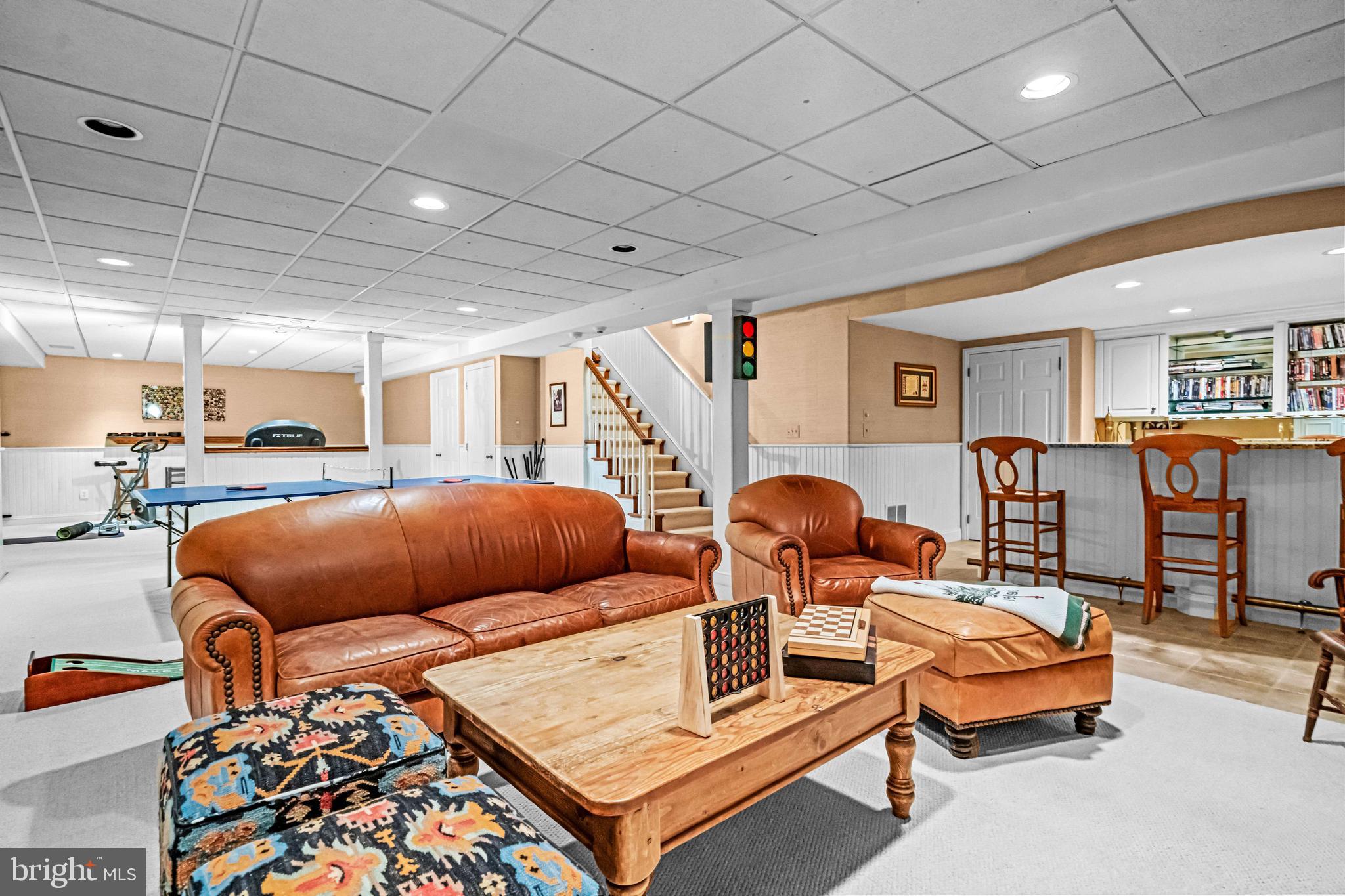 LEOPARD FARMS - Residential