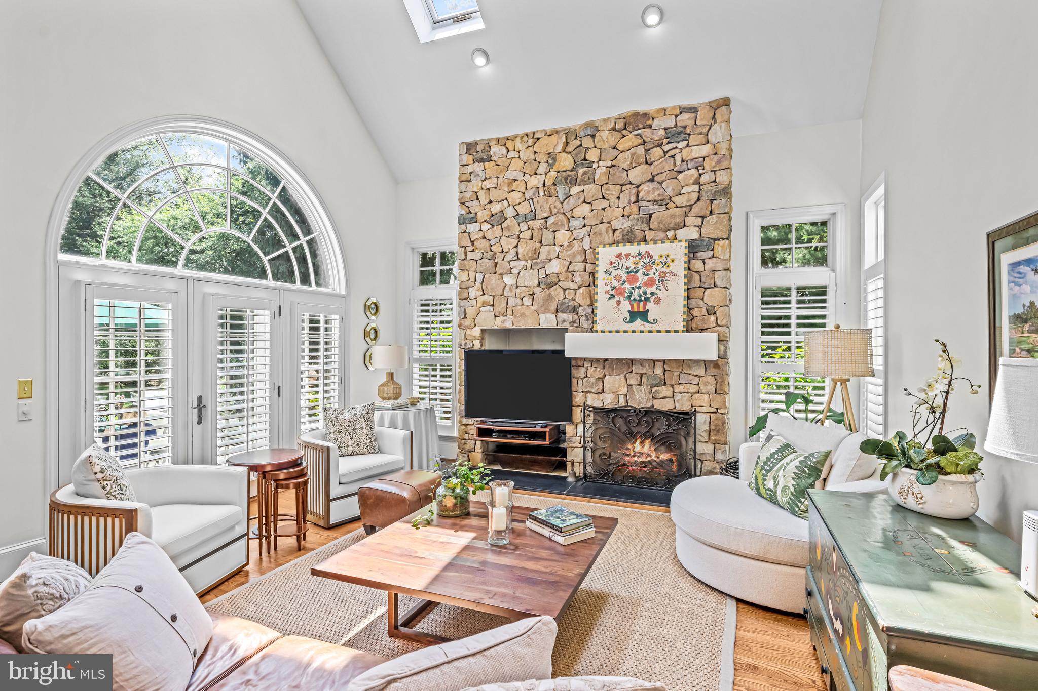 LEOPARD FARMS - Residential