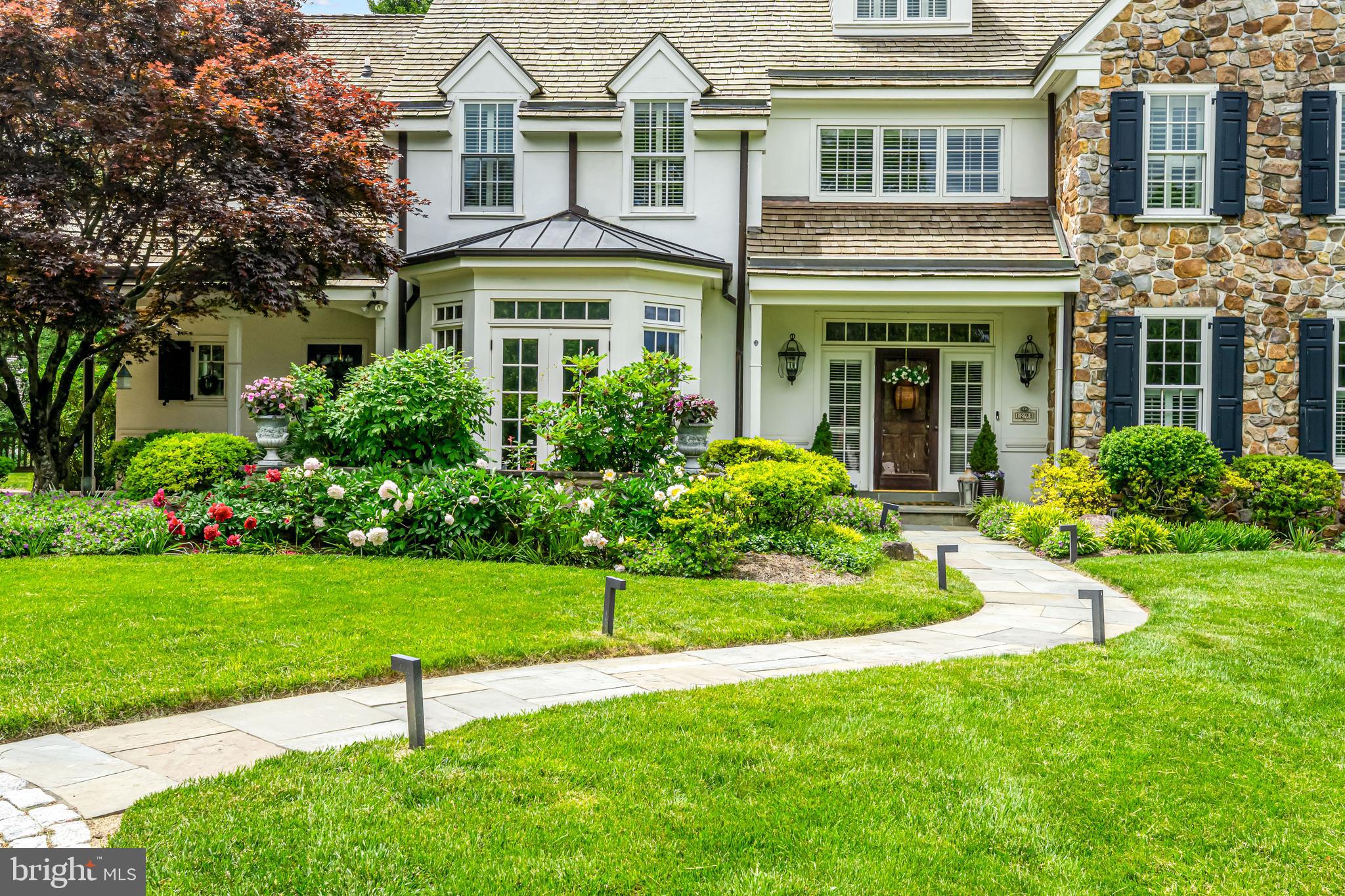 LEOPARD FARMS - Residential
