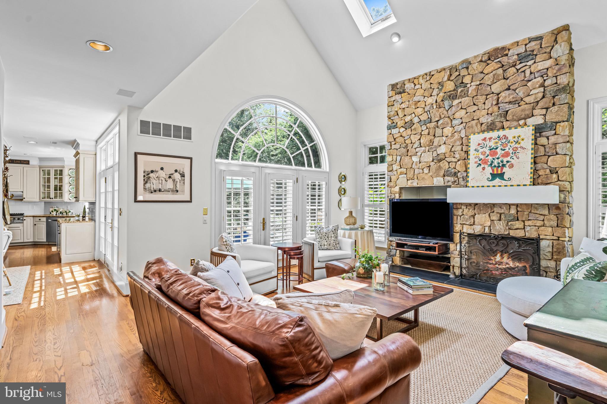 LEOPARD FARMS - Residential