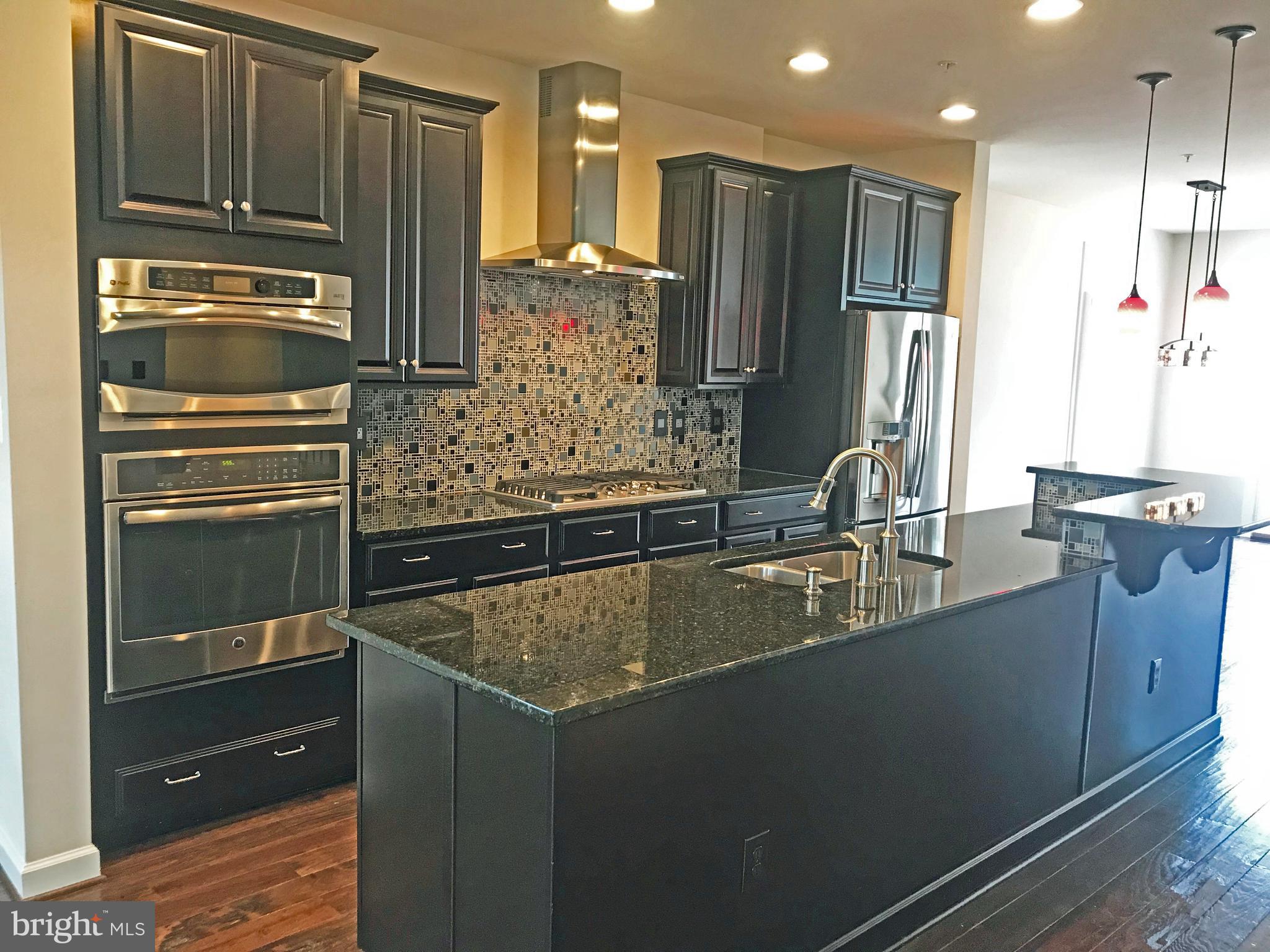 VILLAGES OF URBANA - Residential Lease