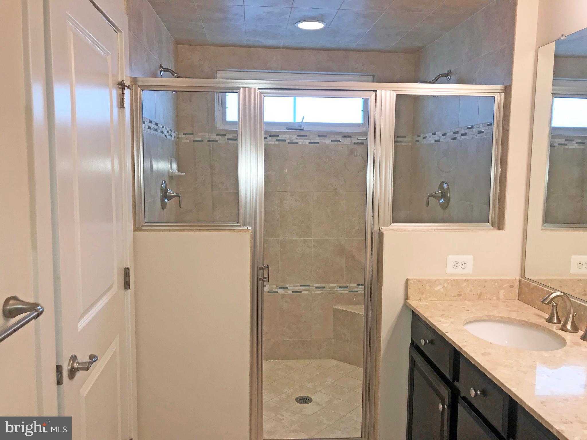 VILLAGES OF URBANA - Residential Lease