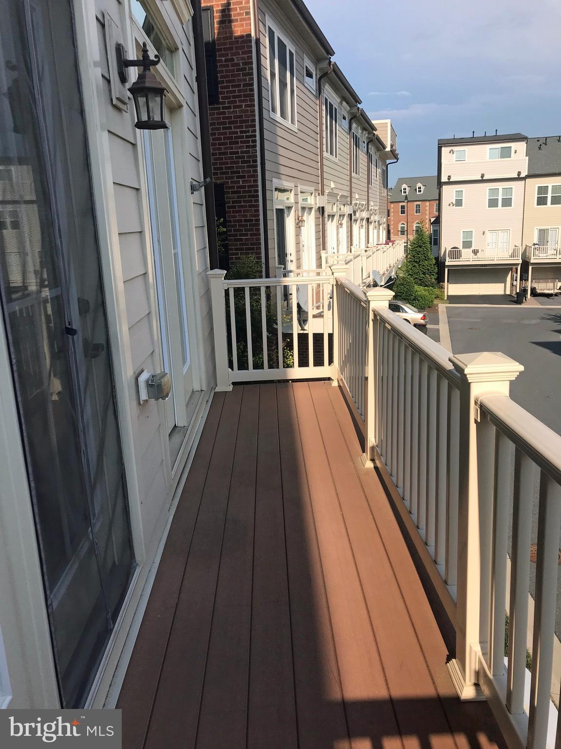 VILLAGES OF URBANA - Residential Lease