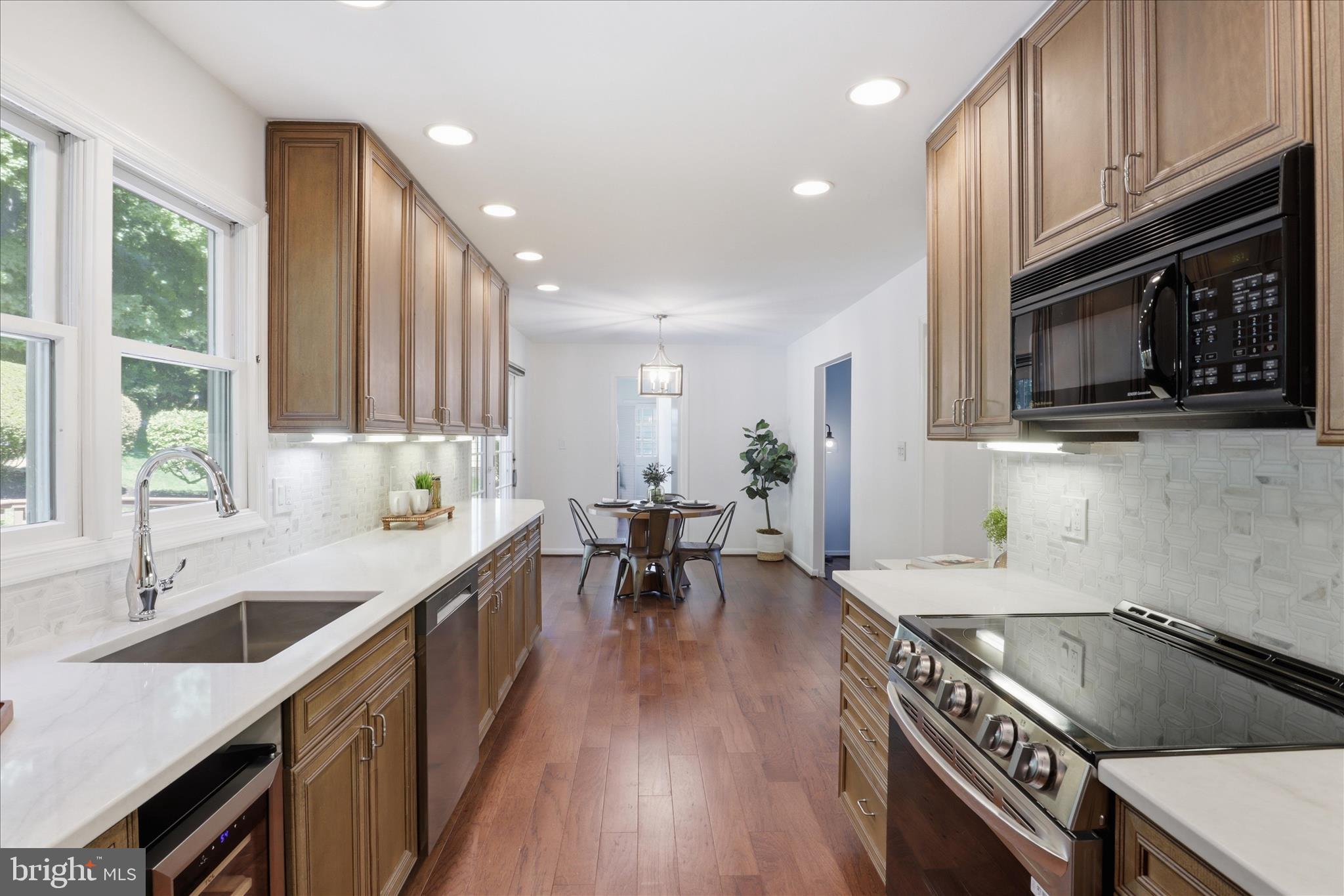 HEADS HILL - Residential