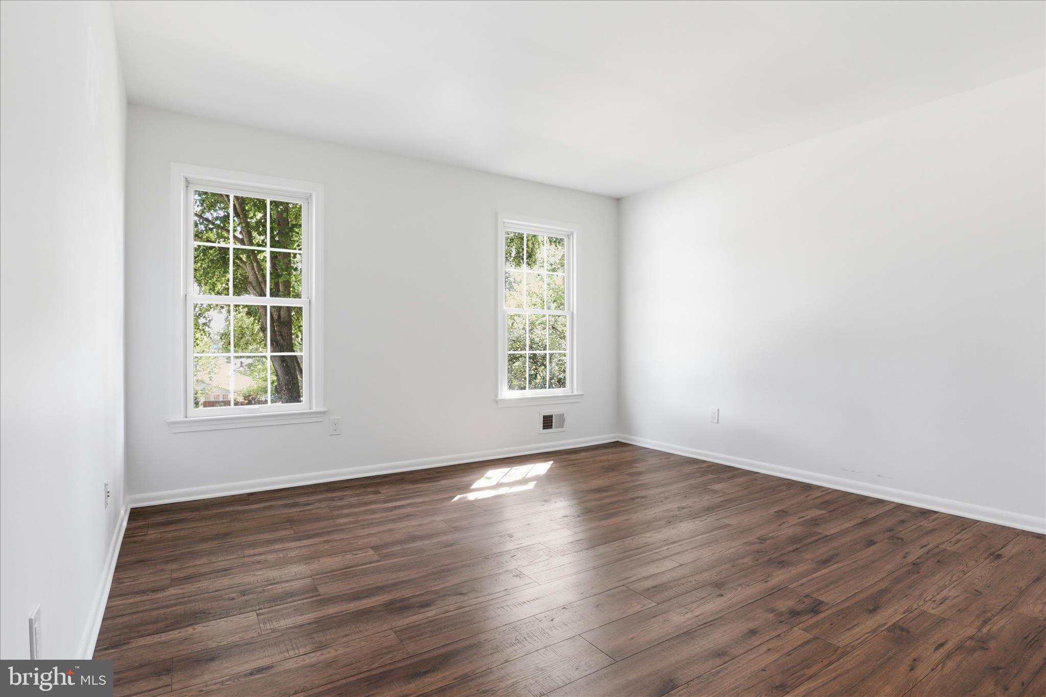 HEADS HILL - Residential