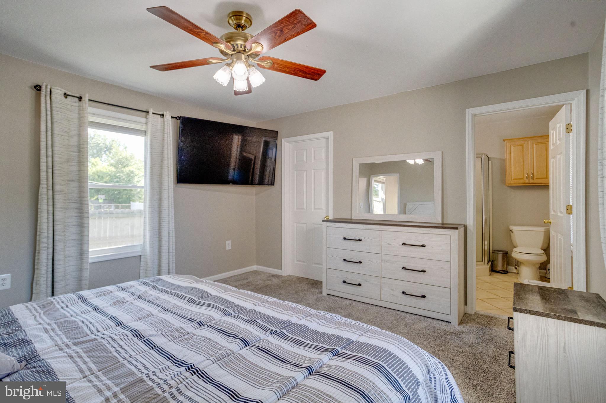 ABERDEEN HILLS - Residential