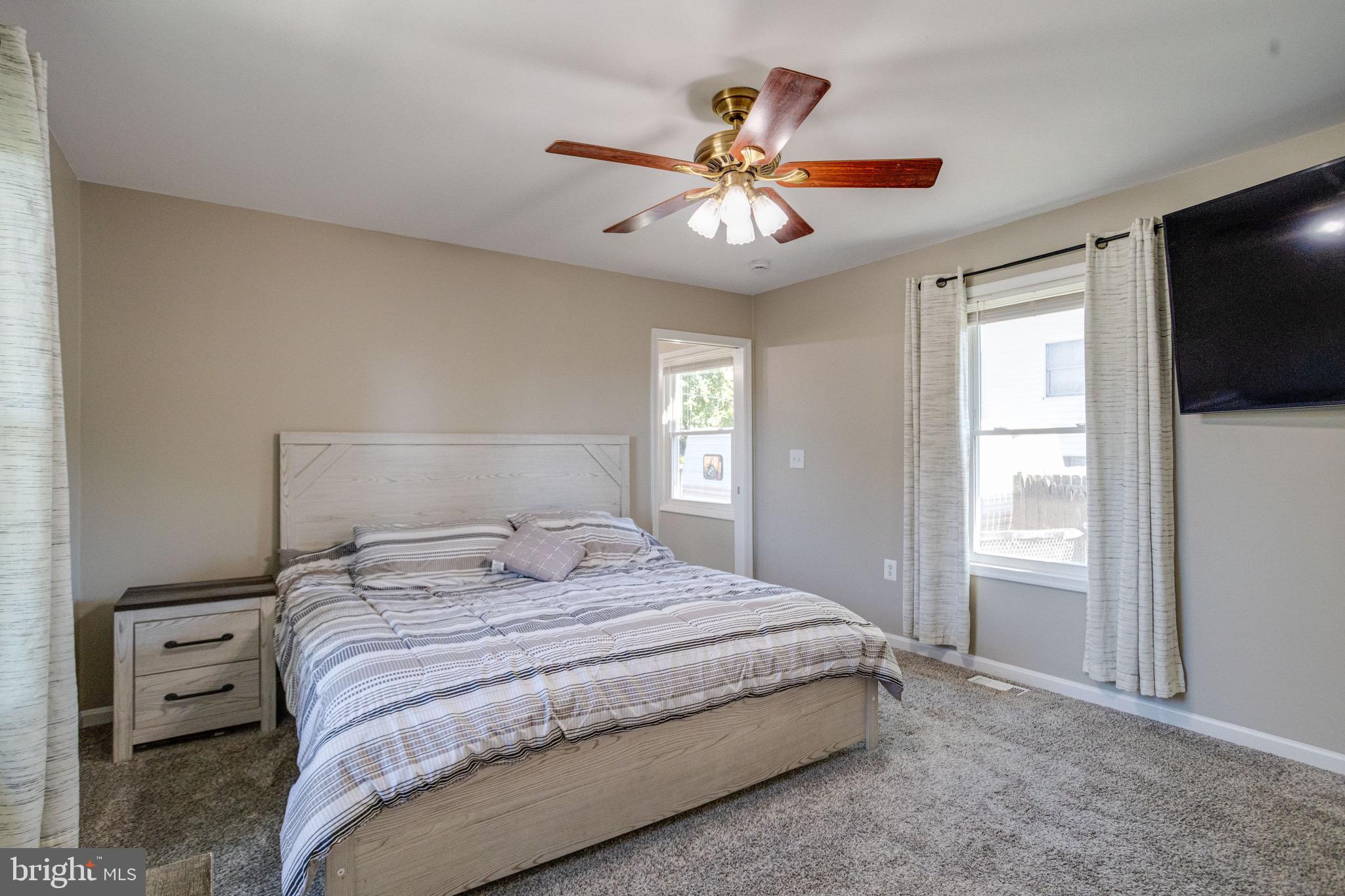 ABERDEEN HILLS - Residential