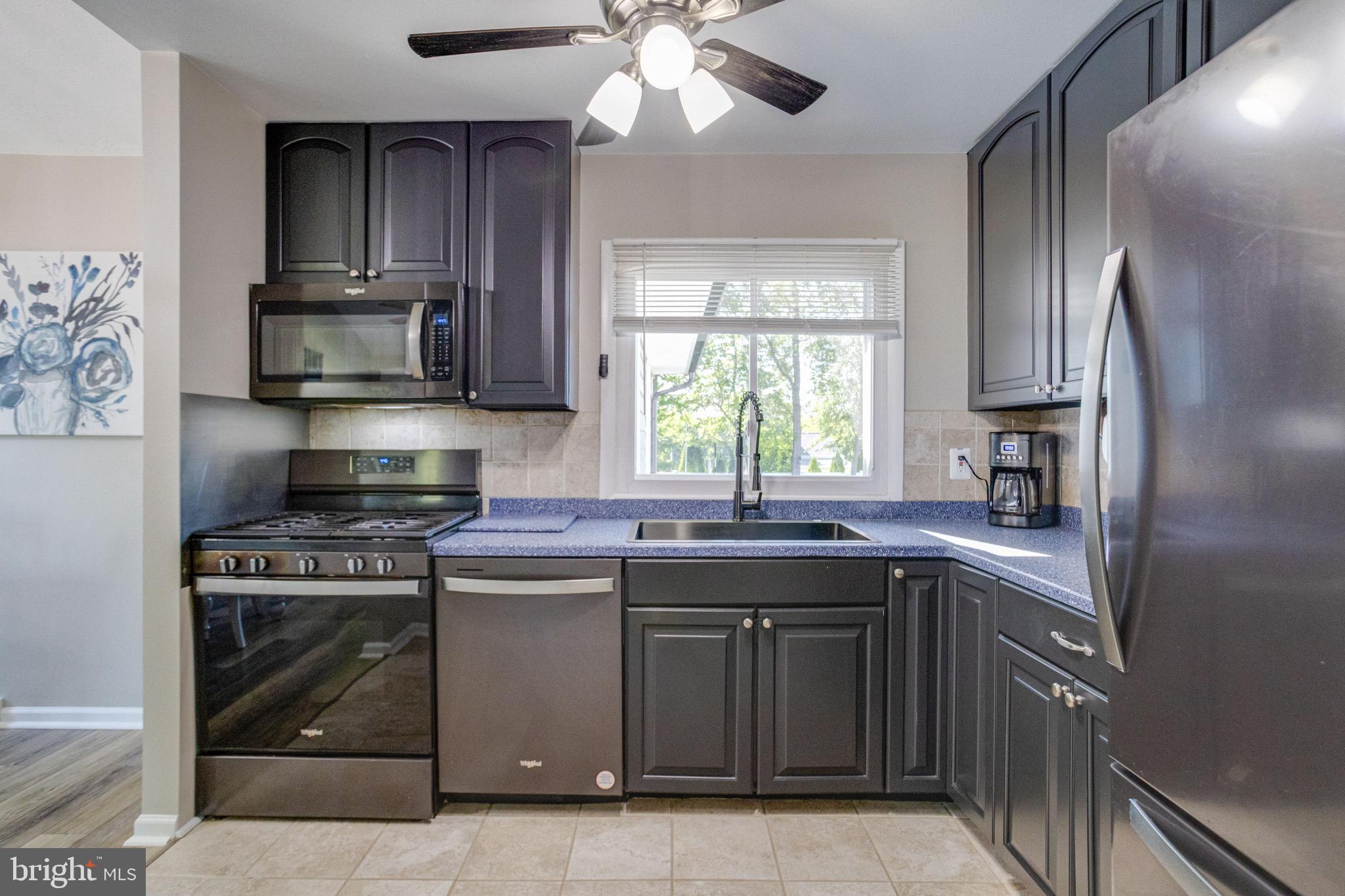 ABERDEEN HILLS - Residential