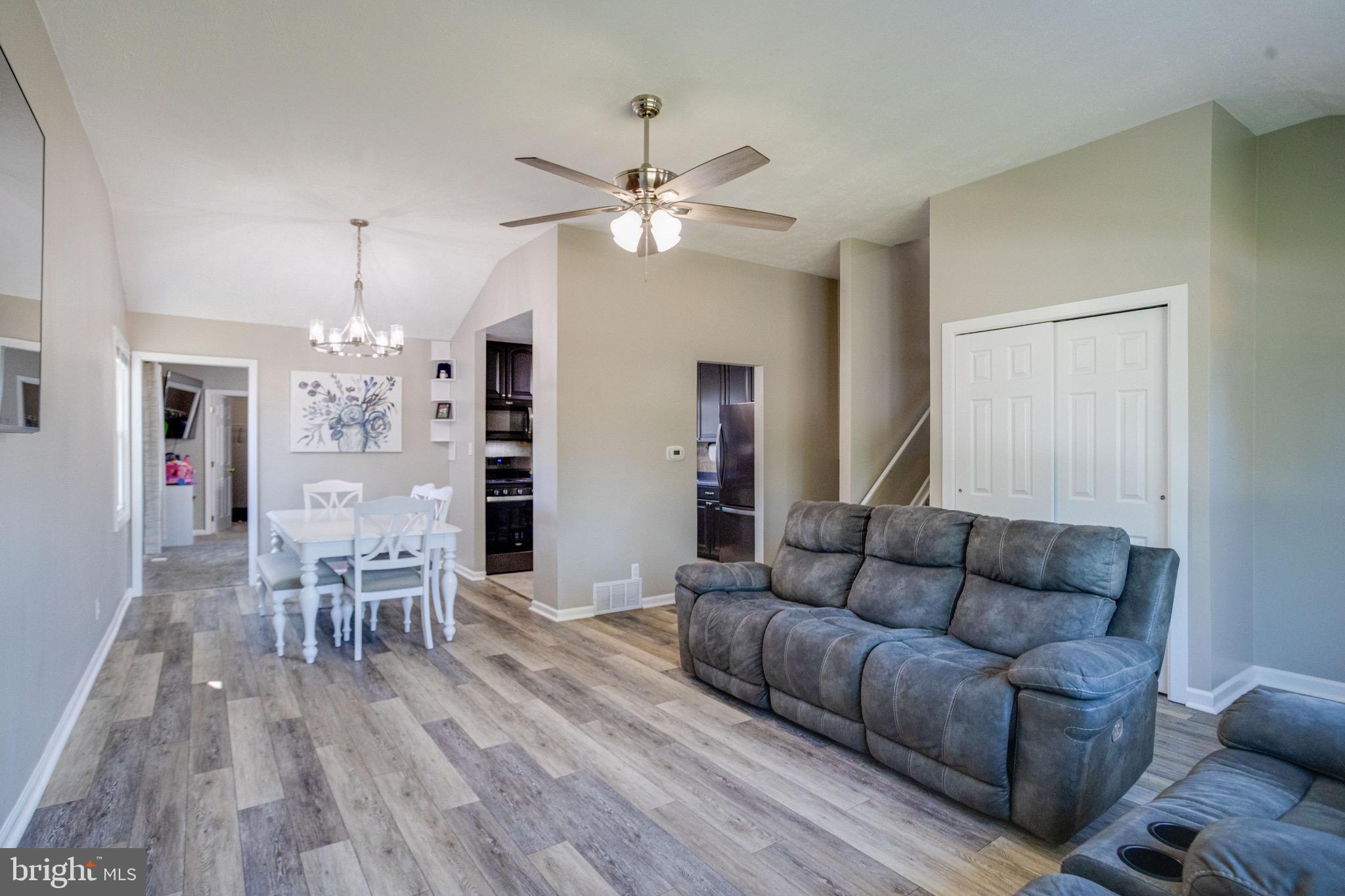 ABERDEEN HILLS - Residential