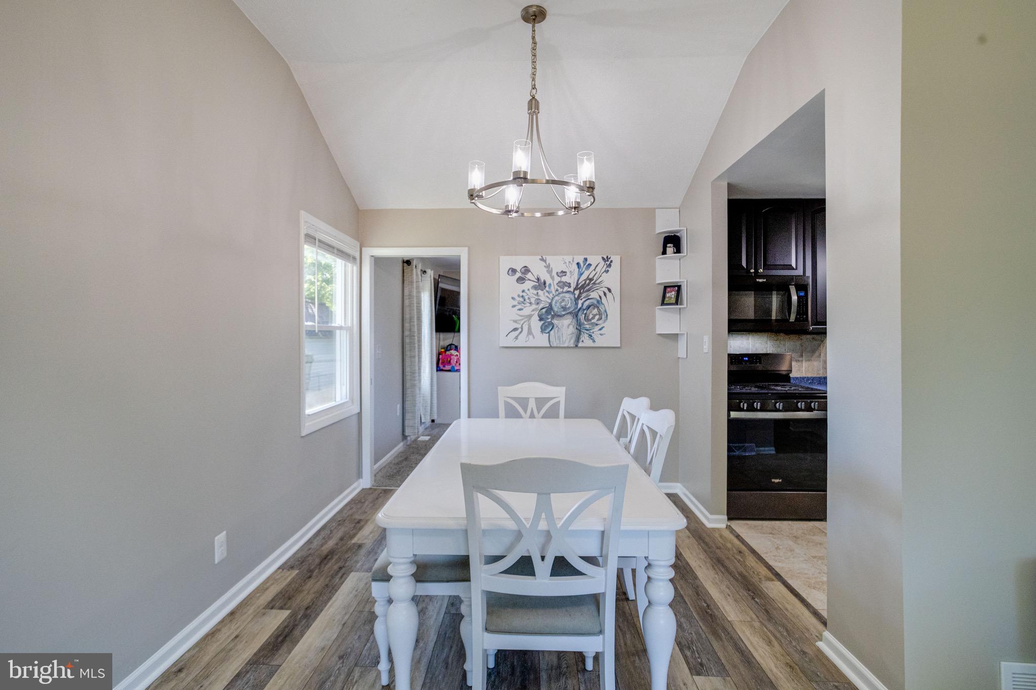 ABERDEEN HILLS - Residential