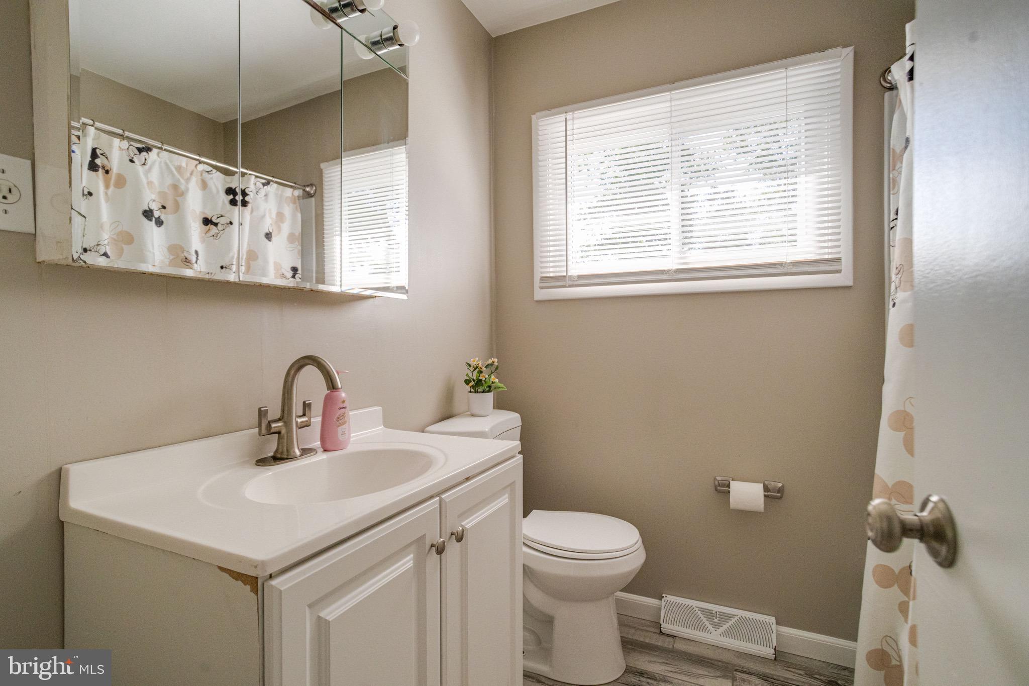 ABERDEEN HILLS - Residential