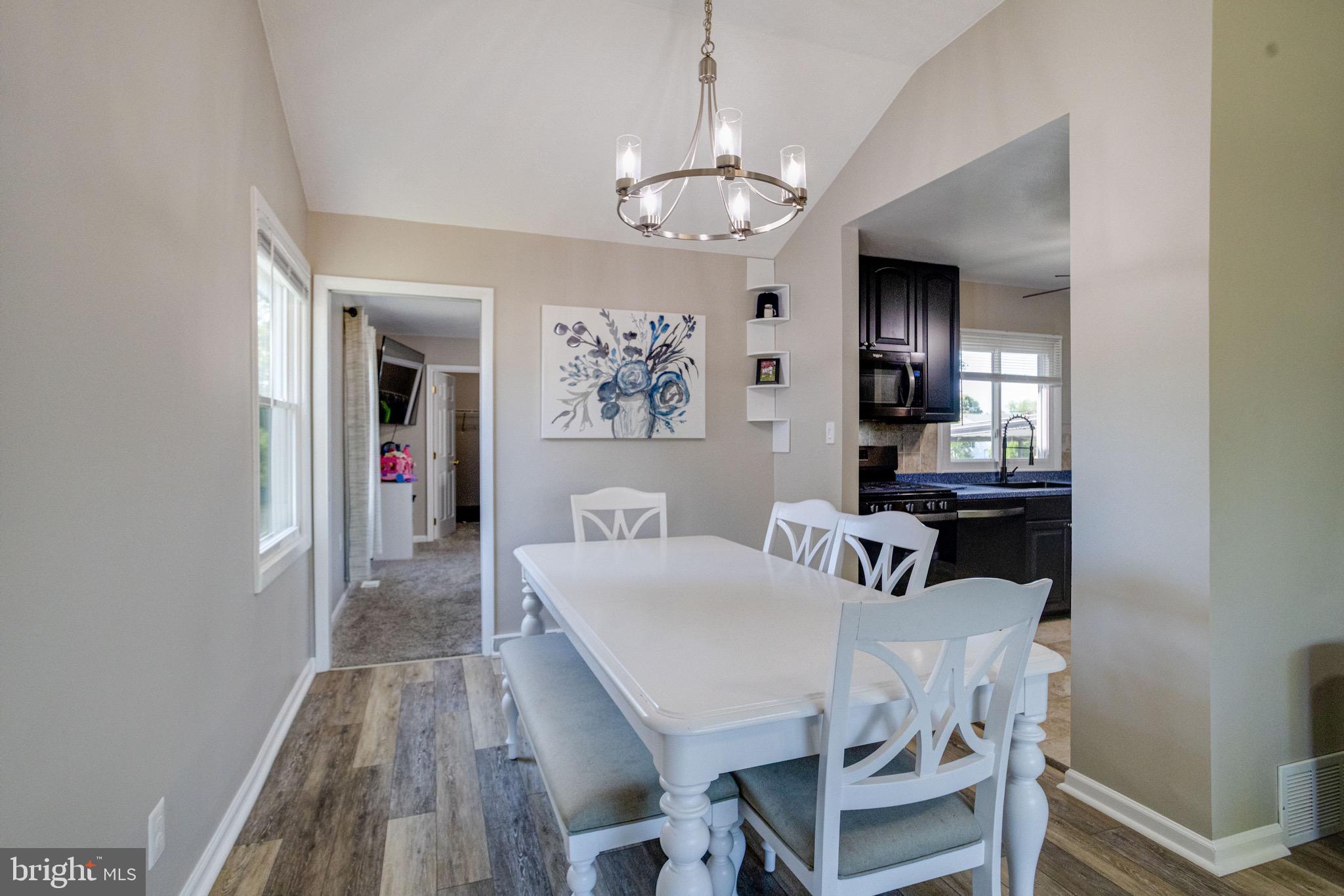 ABERDEEN HILLS - Residential
