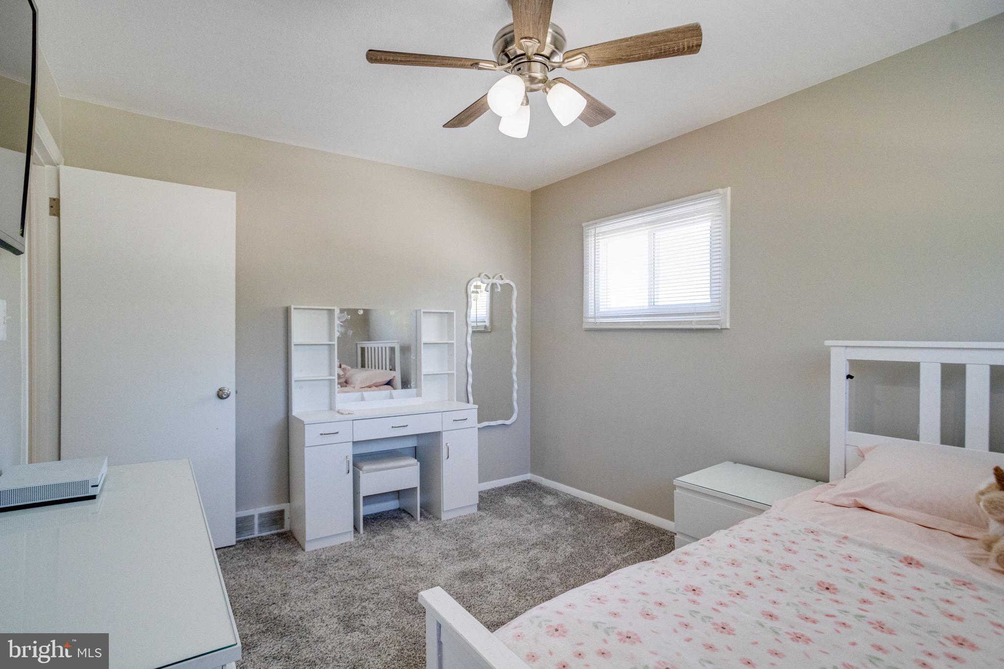 ABERDEEN HILLS - Residential