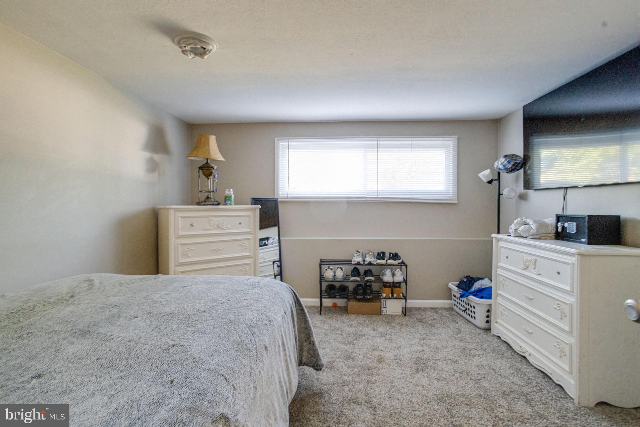 ABERDEEN HILLS - Residential