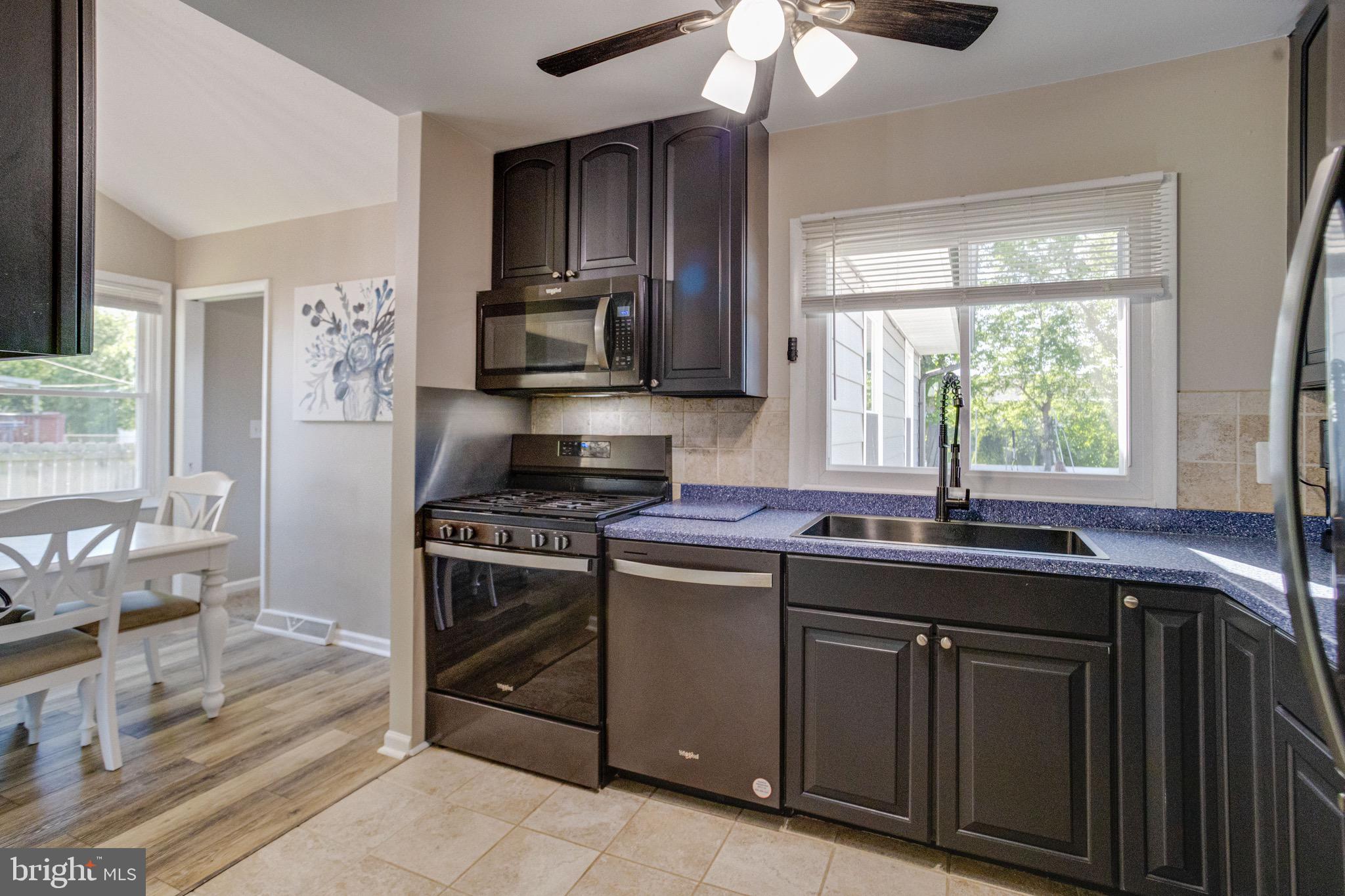 ABERDEEN HILLS - Residential
