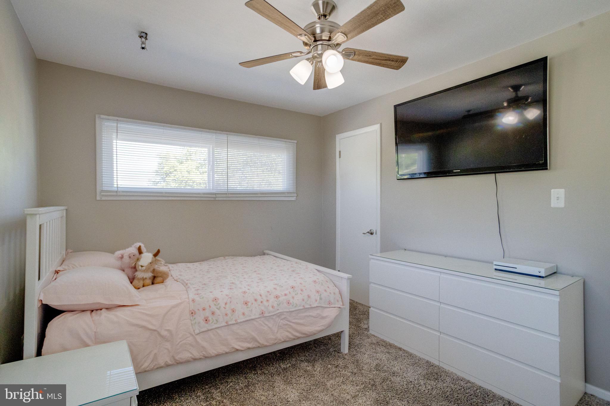 ABERDEEN HILLS - Residential