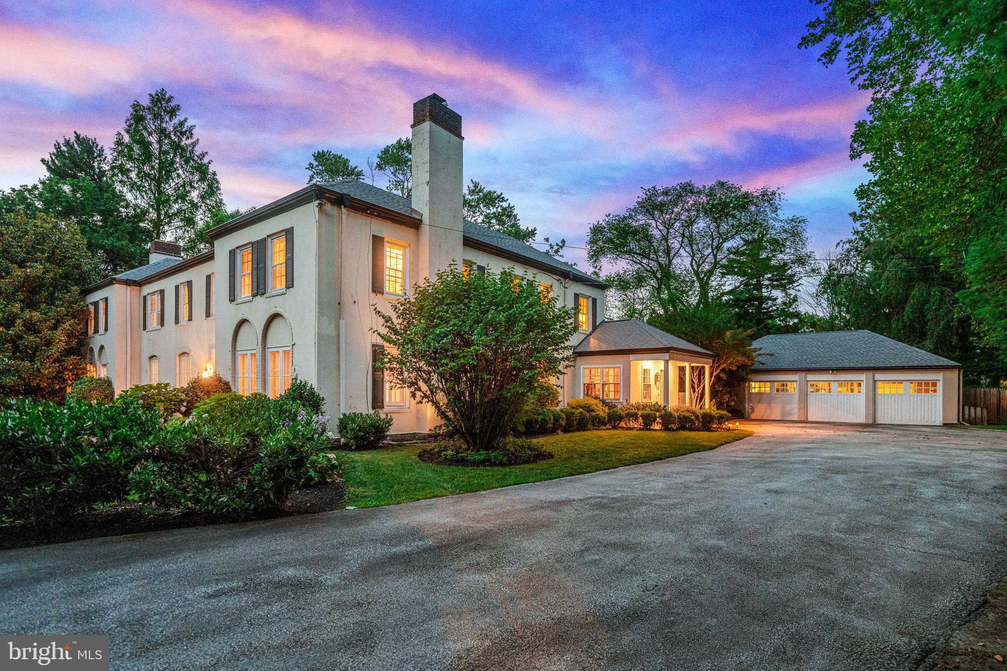 ASHWOOD MANOR - Residential