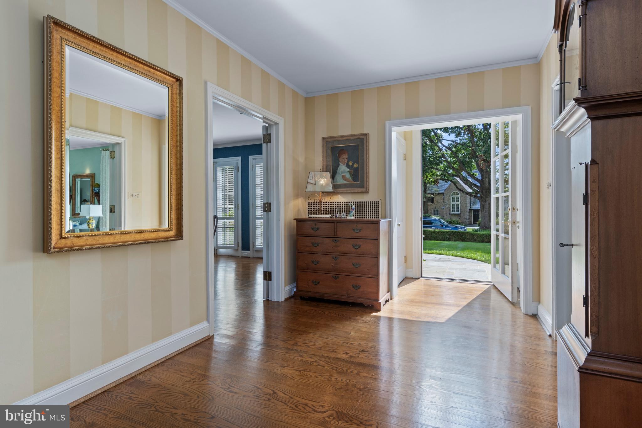 ASHWOOD MANOR - Residential
