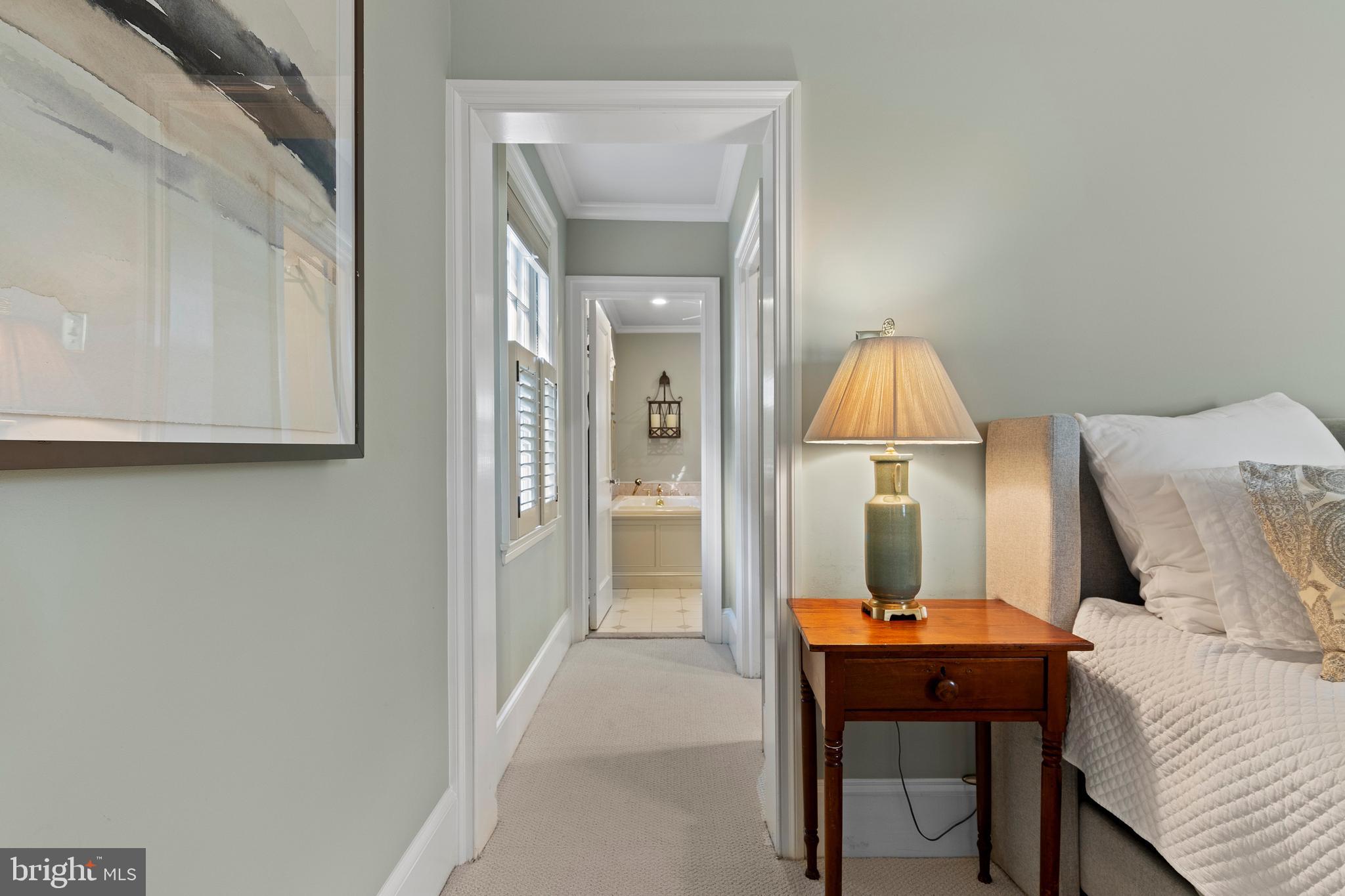 ASHWOOD MANOR - Residential