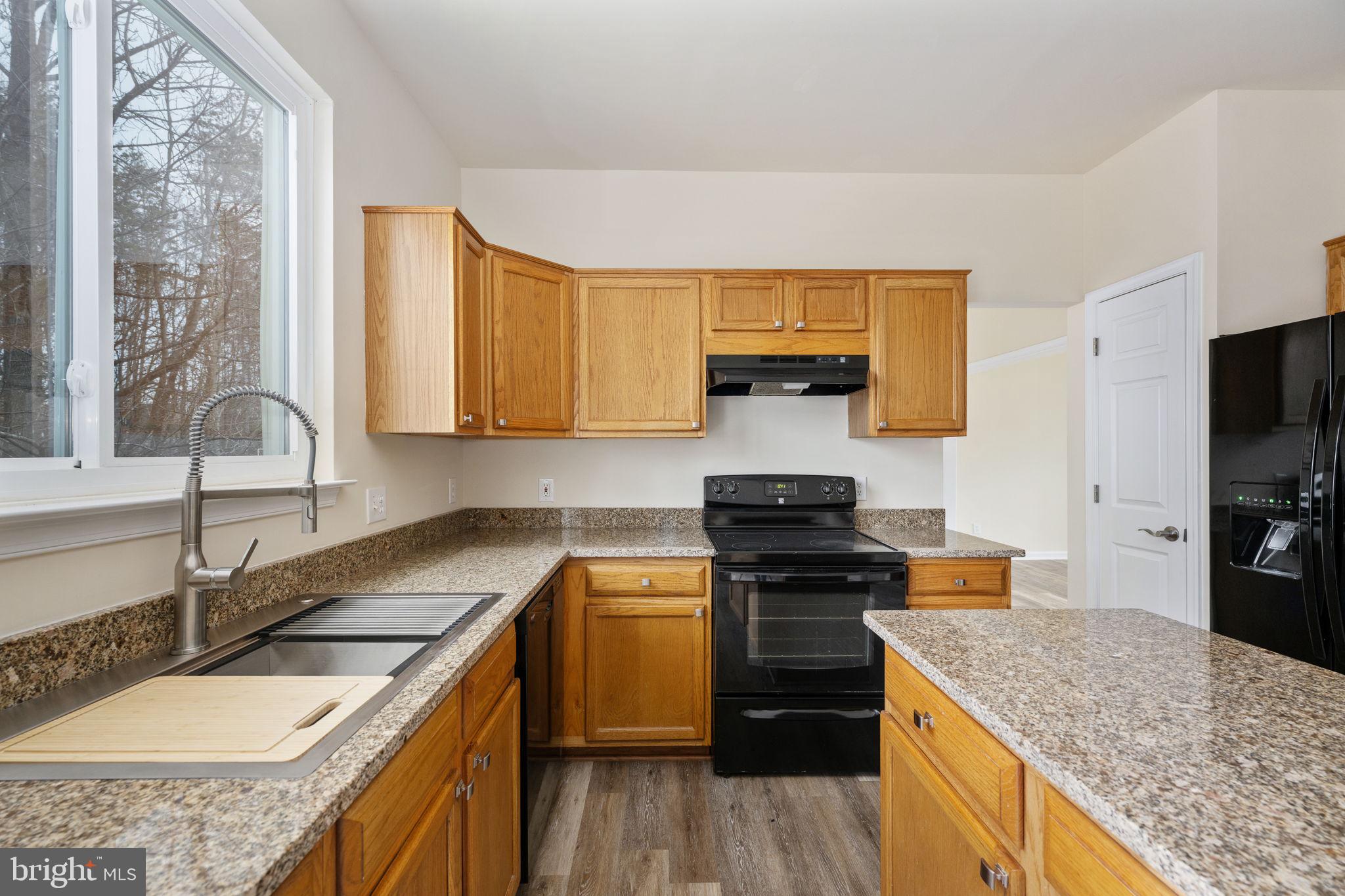 AUSTIN RIDGE - Residential