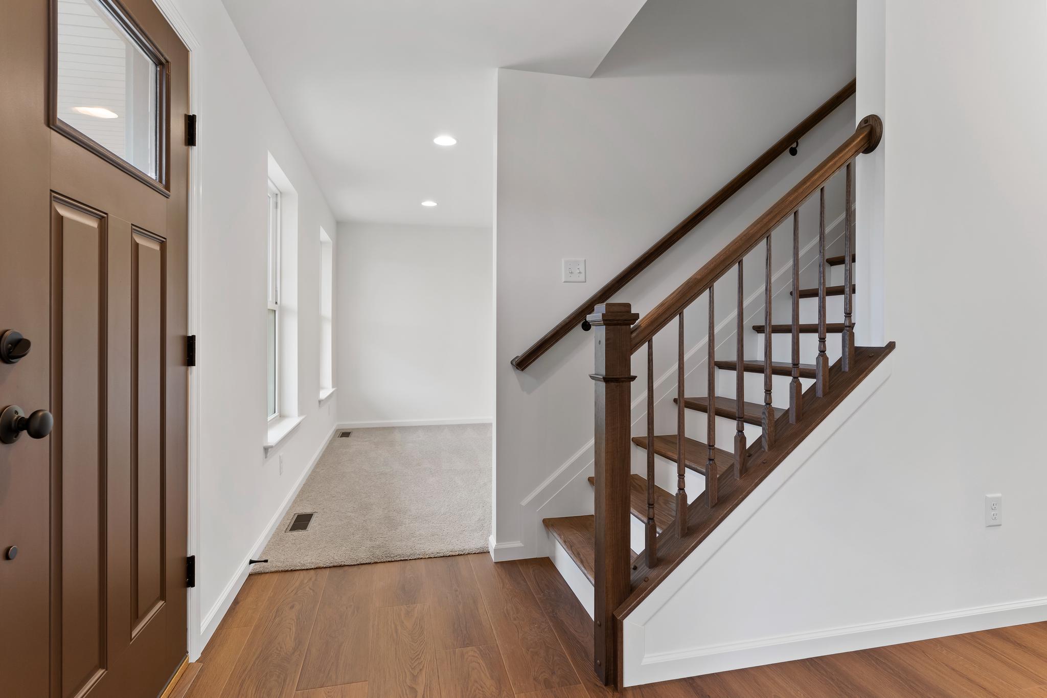 FARMINGTON - Residential