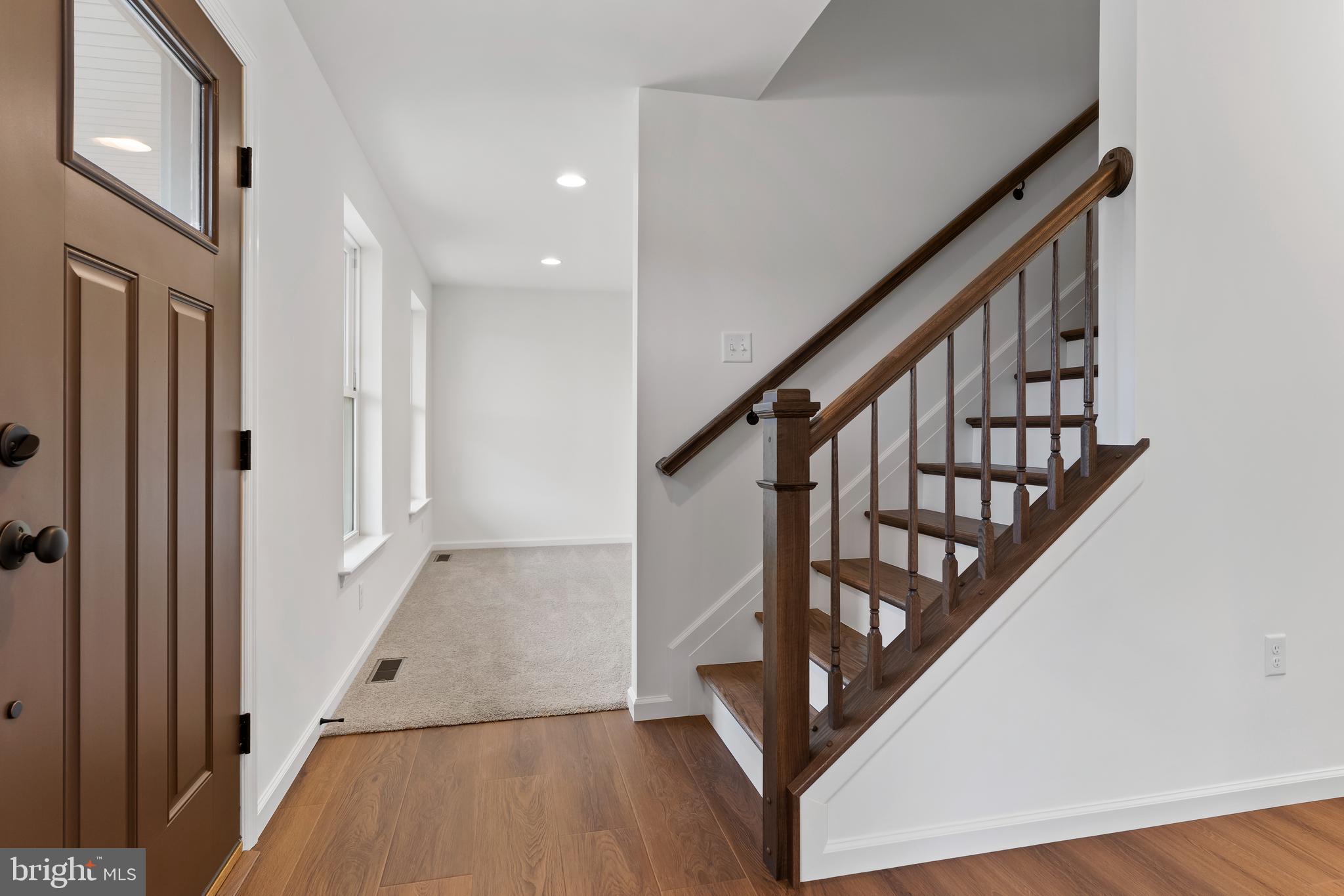 FARMINGTON - Residential