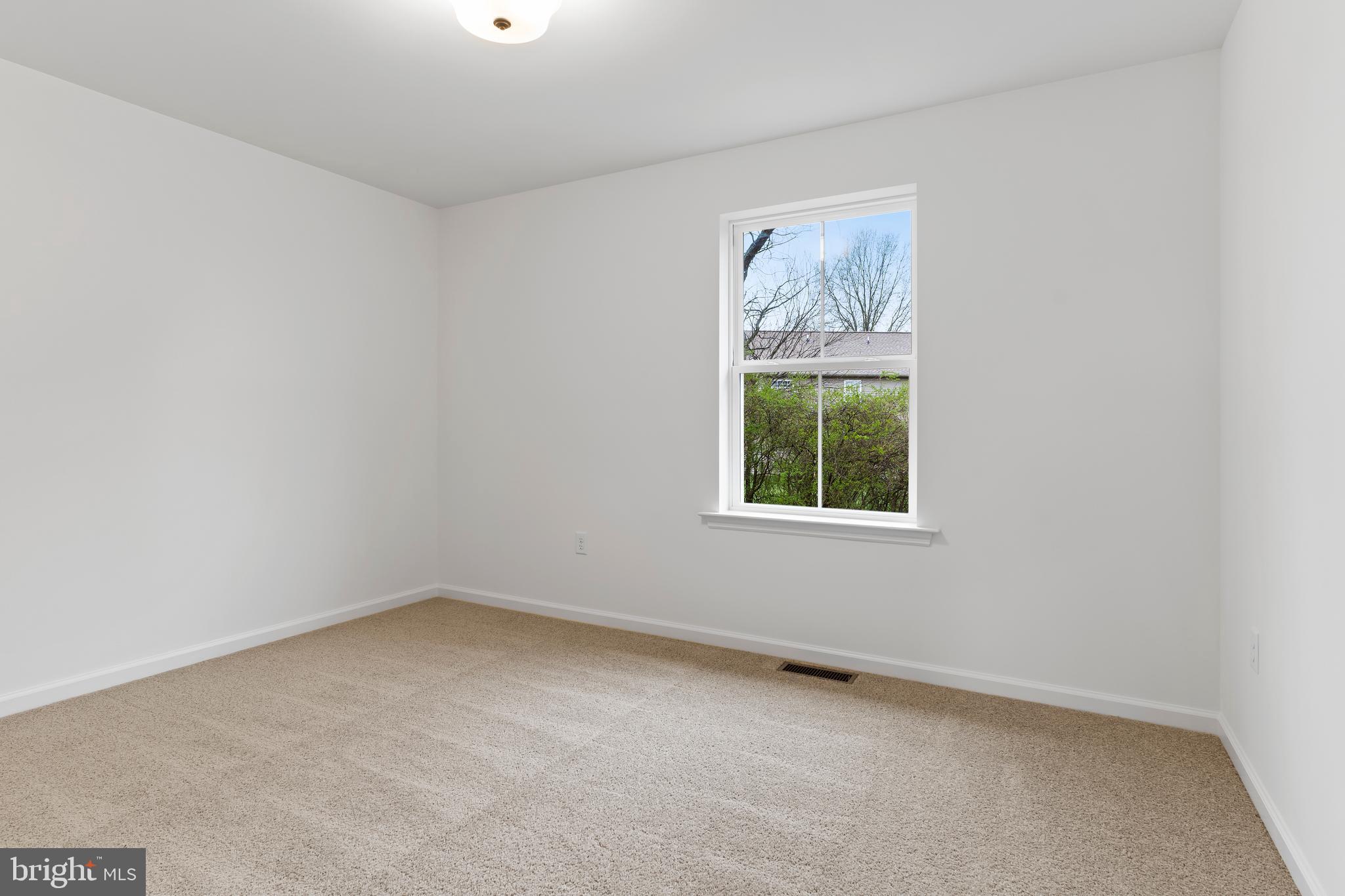FARMINGTON - Residential