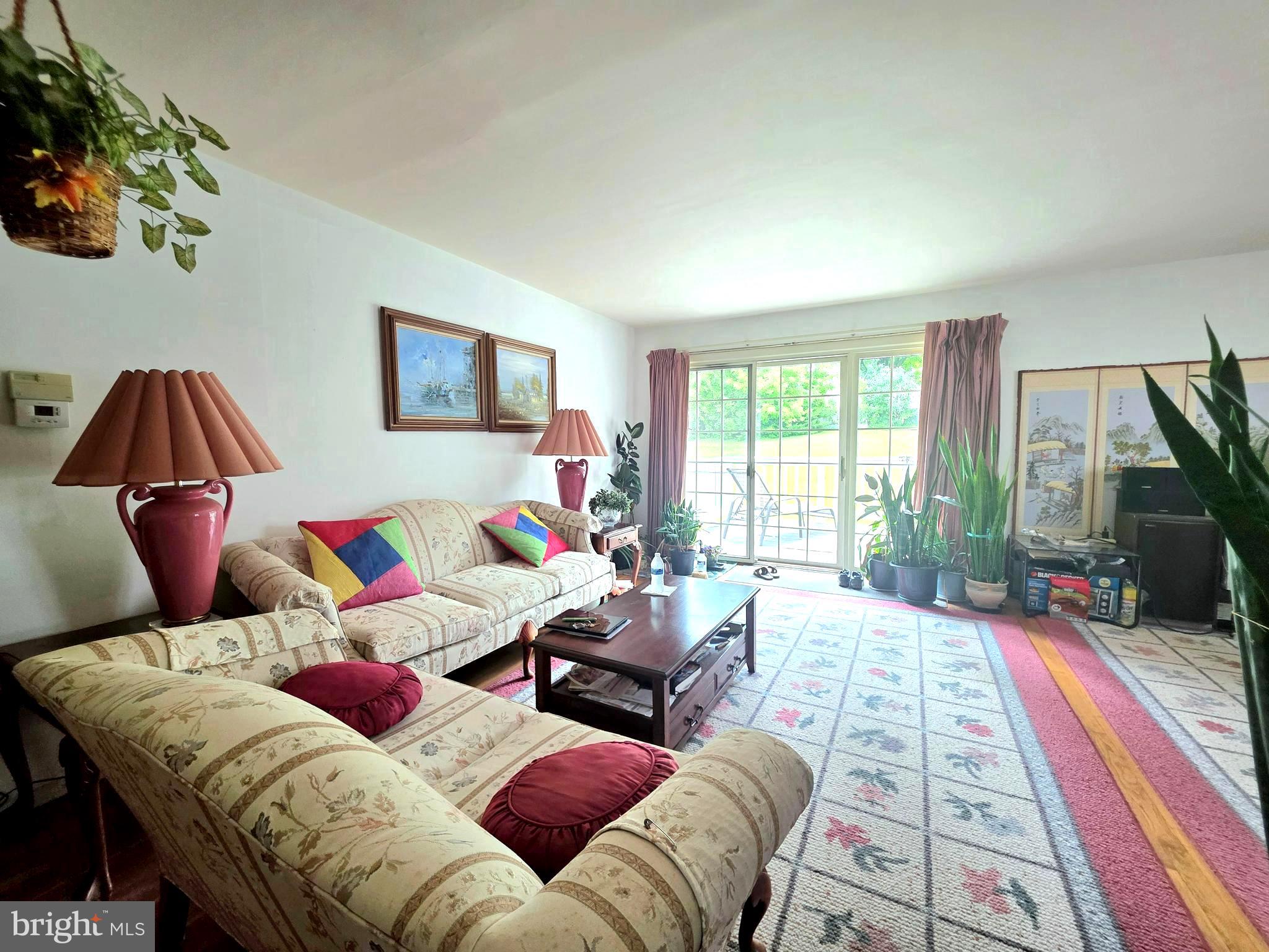 ORCHARD HILLS - Residential