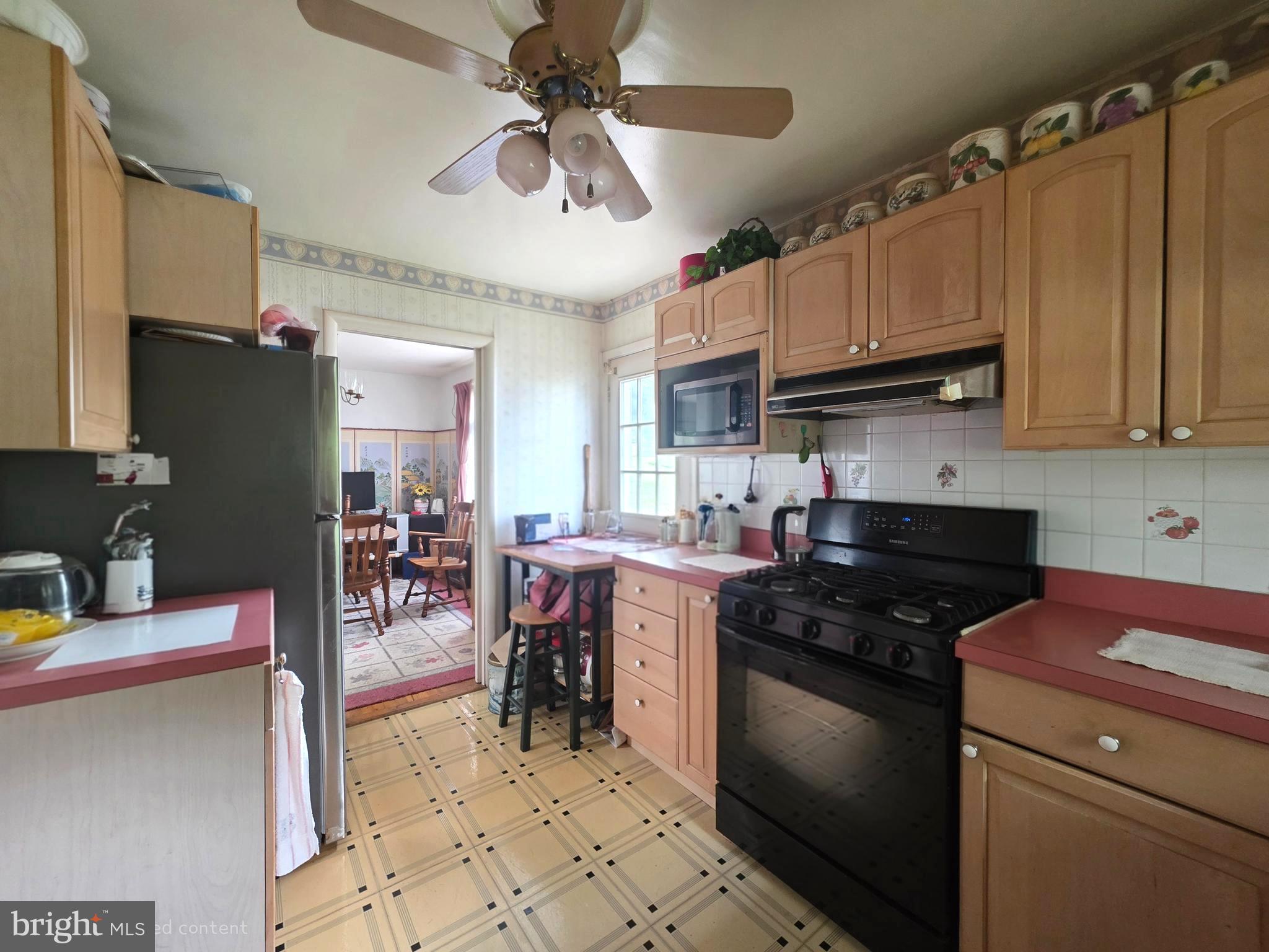 ORCHARD HILLS - Residential