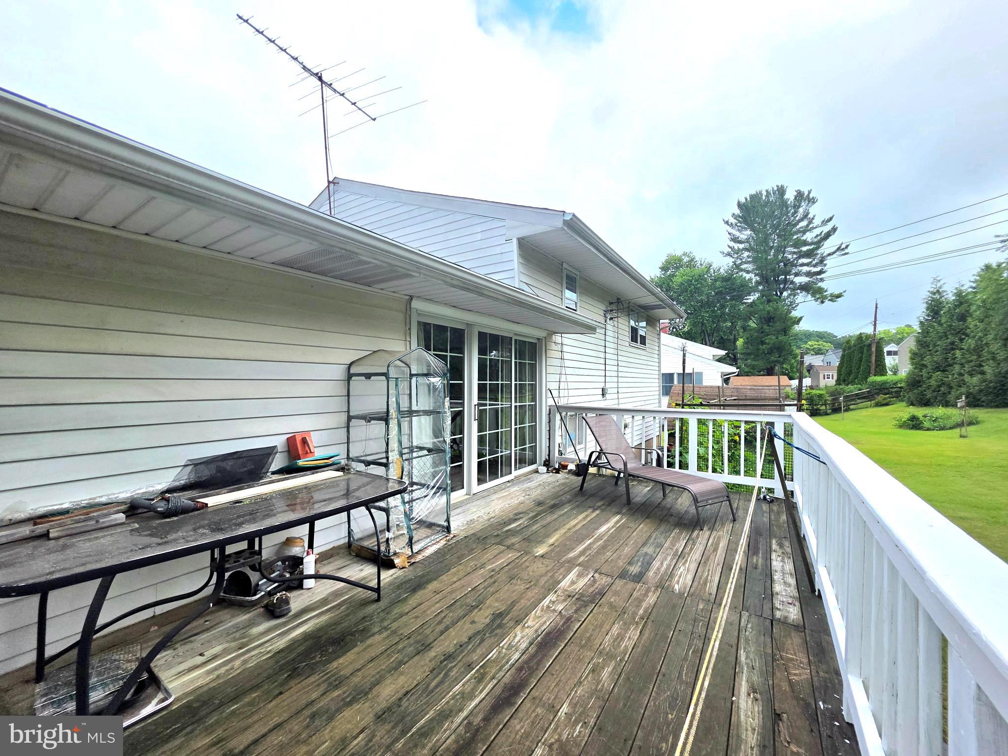 ORCHARD HILLS - Residential