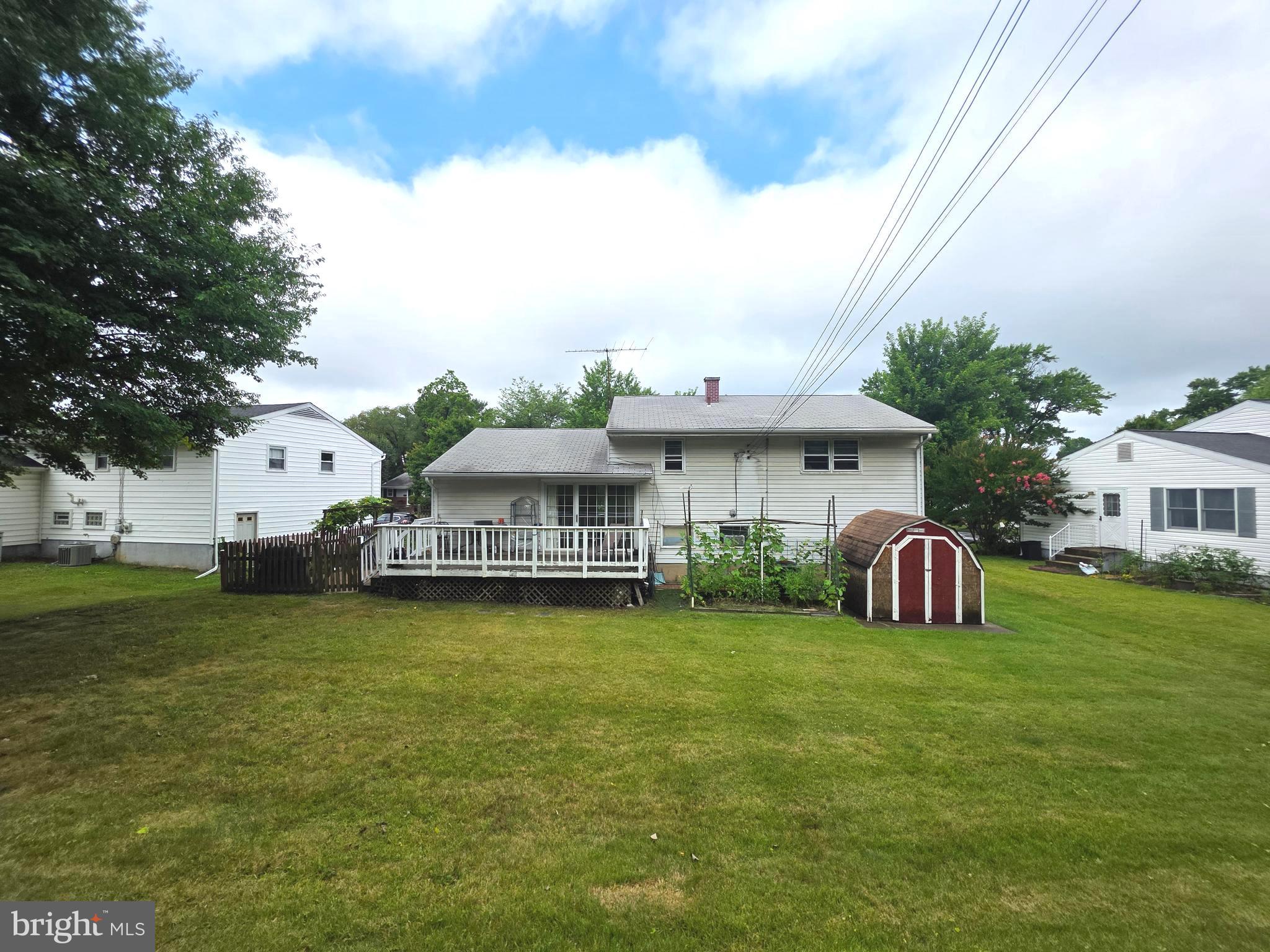 ORCHARD HILLS - Residential