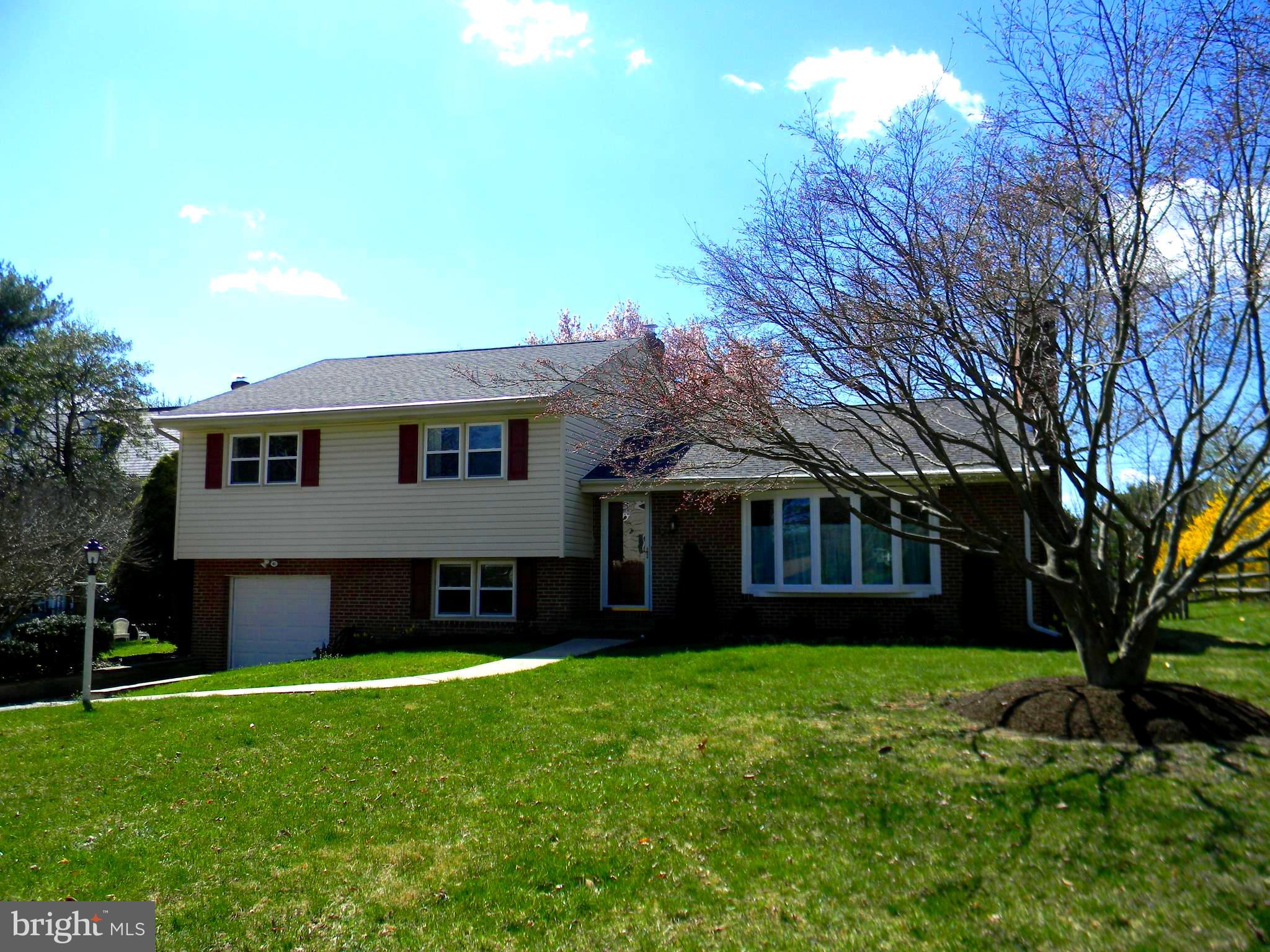 Fantastic updated and renovated home in desirable Mine Bank. Many great features and updates including new kitchen (2017), new hall bath (2017) new roof (2017). New bow window and patio (2018) and a brand new master bath (2019). Refinished hardwood floors throughout the main level and upper level. New tile entry way leading to a beautiful kitchen, French doors off of the dining room lead to a sunroom, fenced level rear yard, finished lower level family room with a half bath and laundry room.