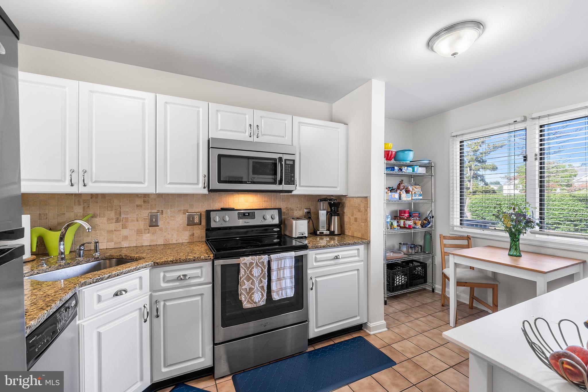 THOMPSON CREEK - Residential