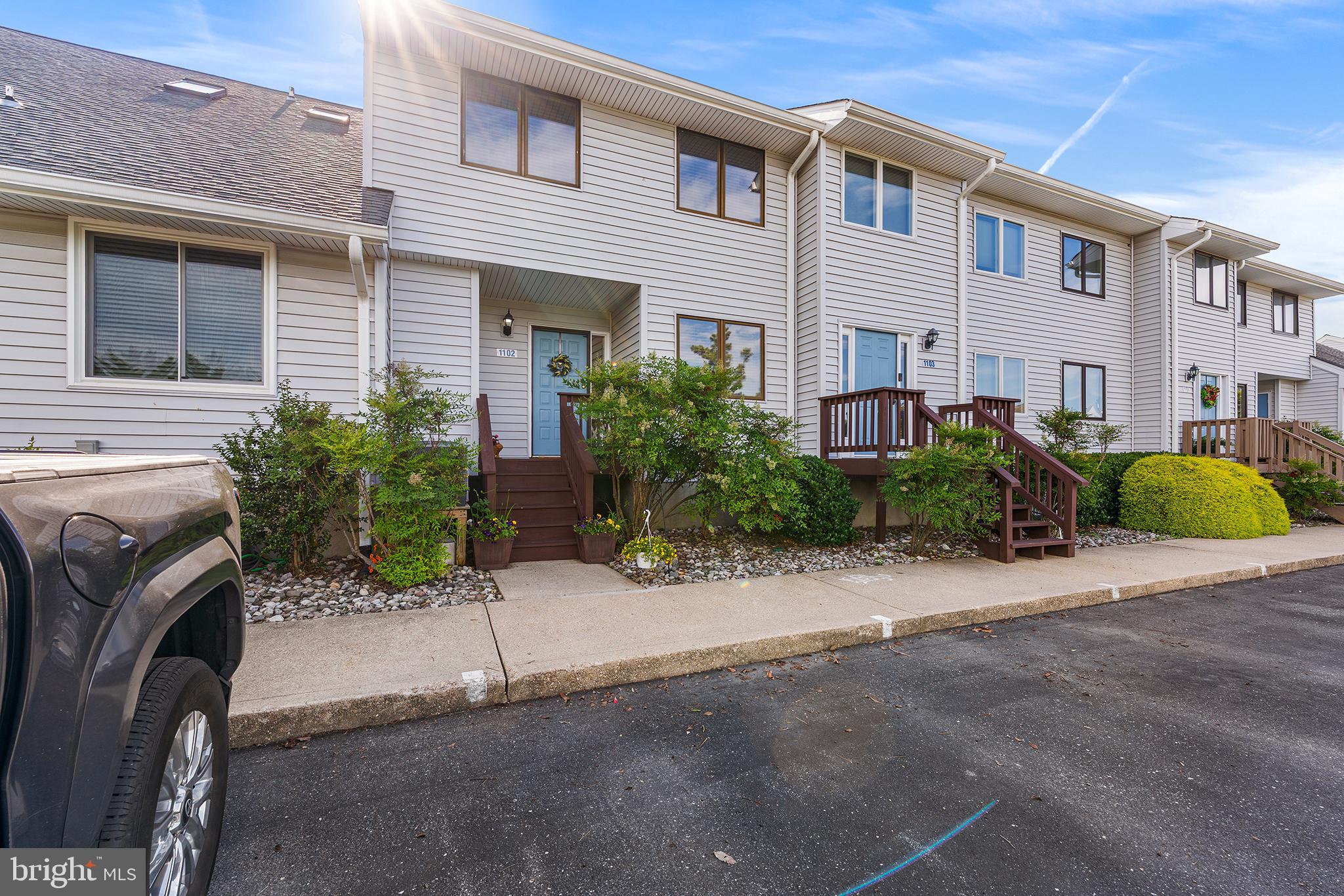THOMPSON CREEK - Residential