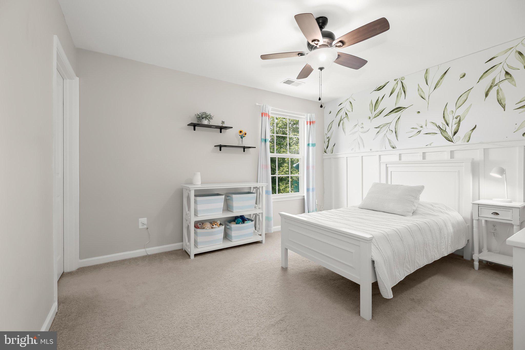 OAKMONT OVERLOOK - Residential