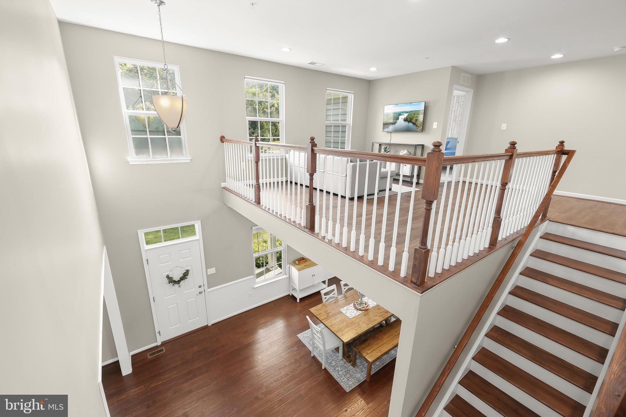 OAKMONT OVERLOOK - Residential
