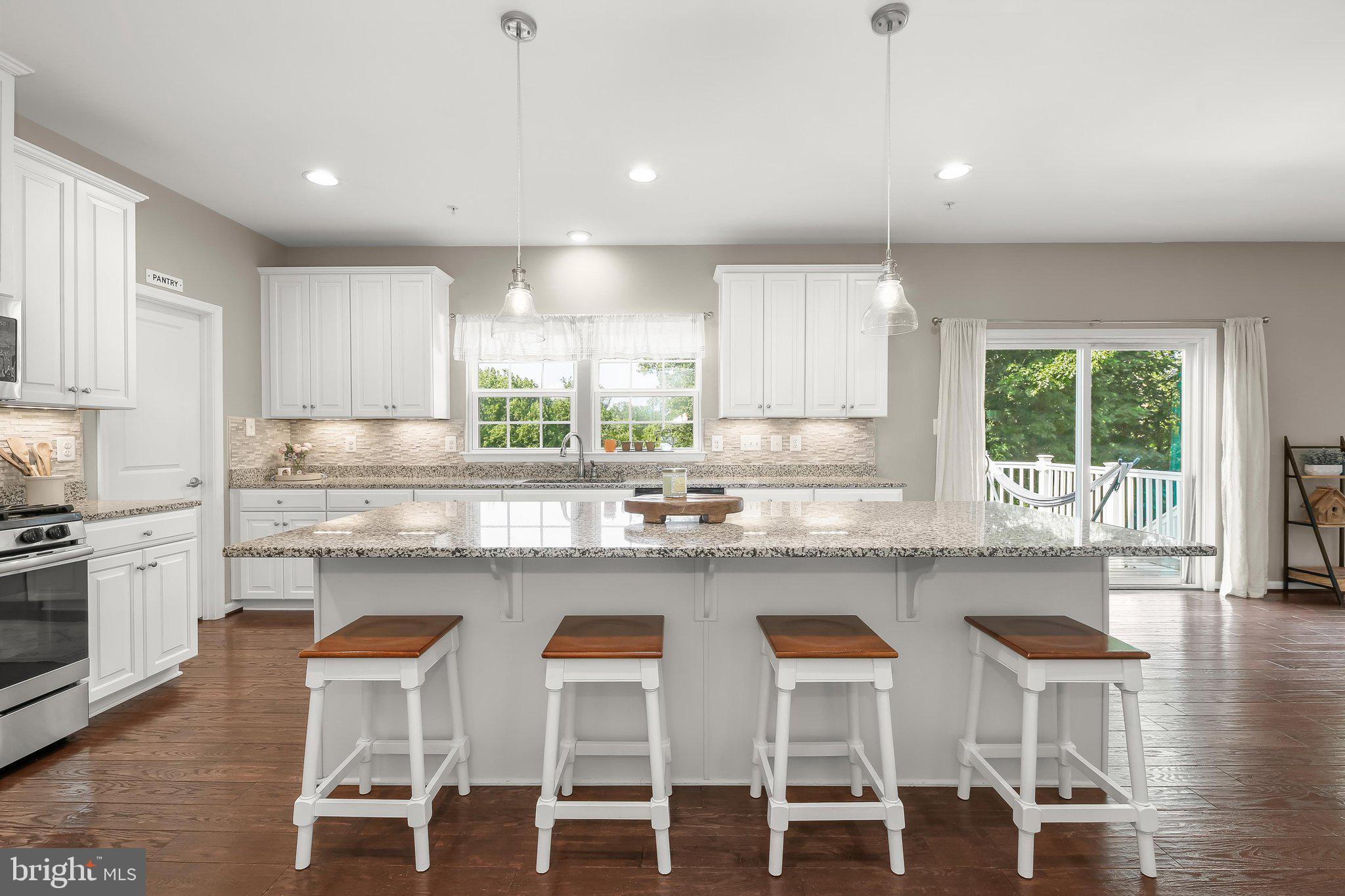 OAKMONT OVERLOOK - Residential