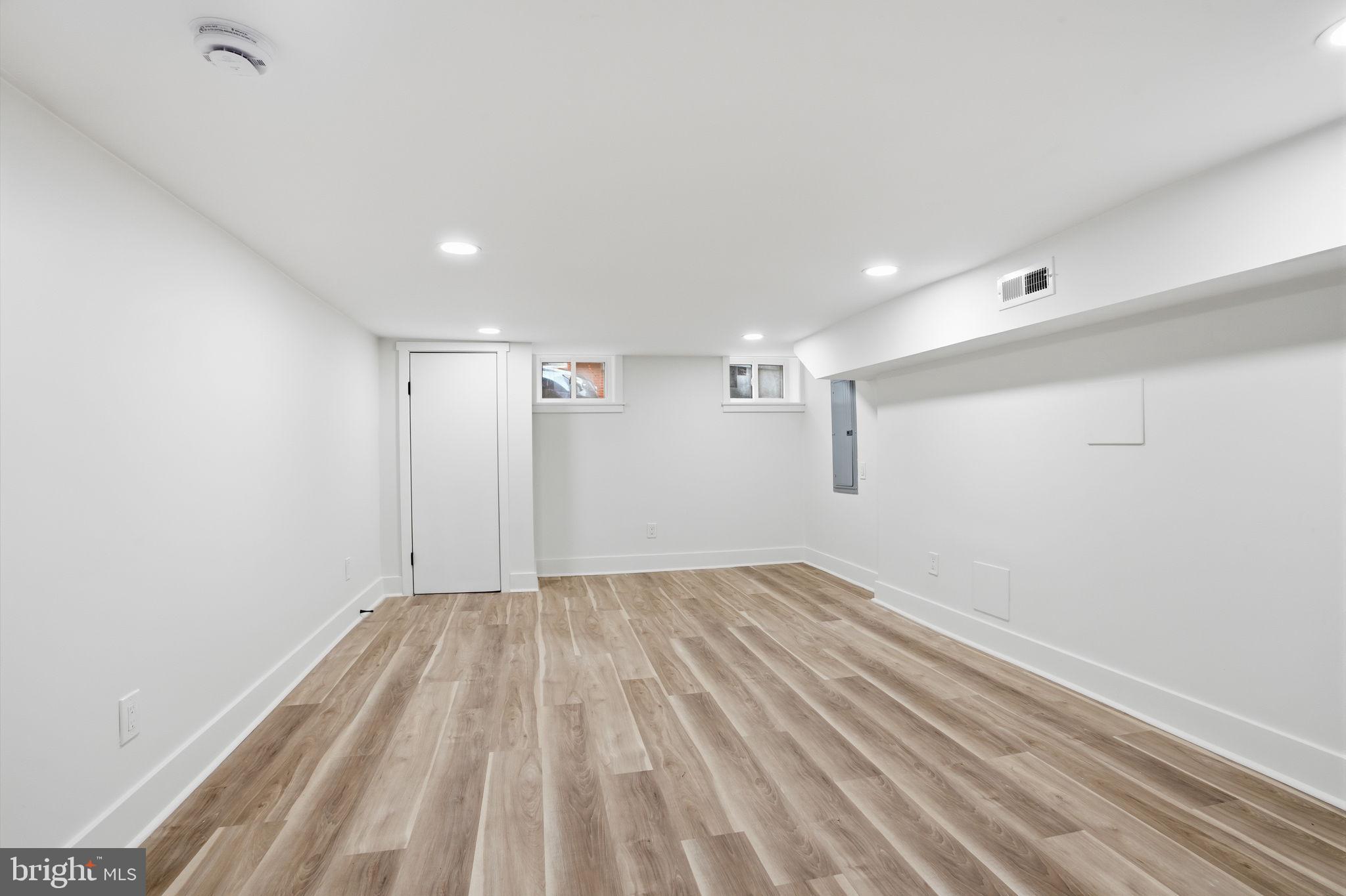 NEWBOLD - Residential