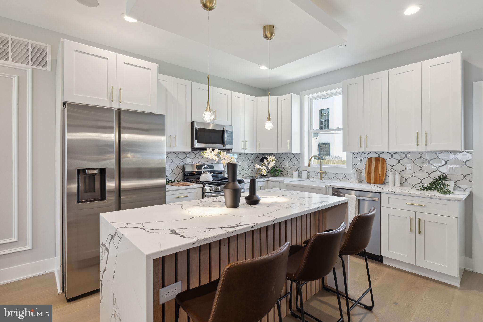 SOUTH KENSINGTON - Residential