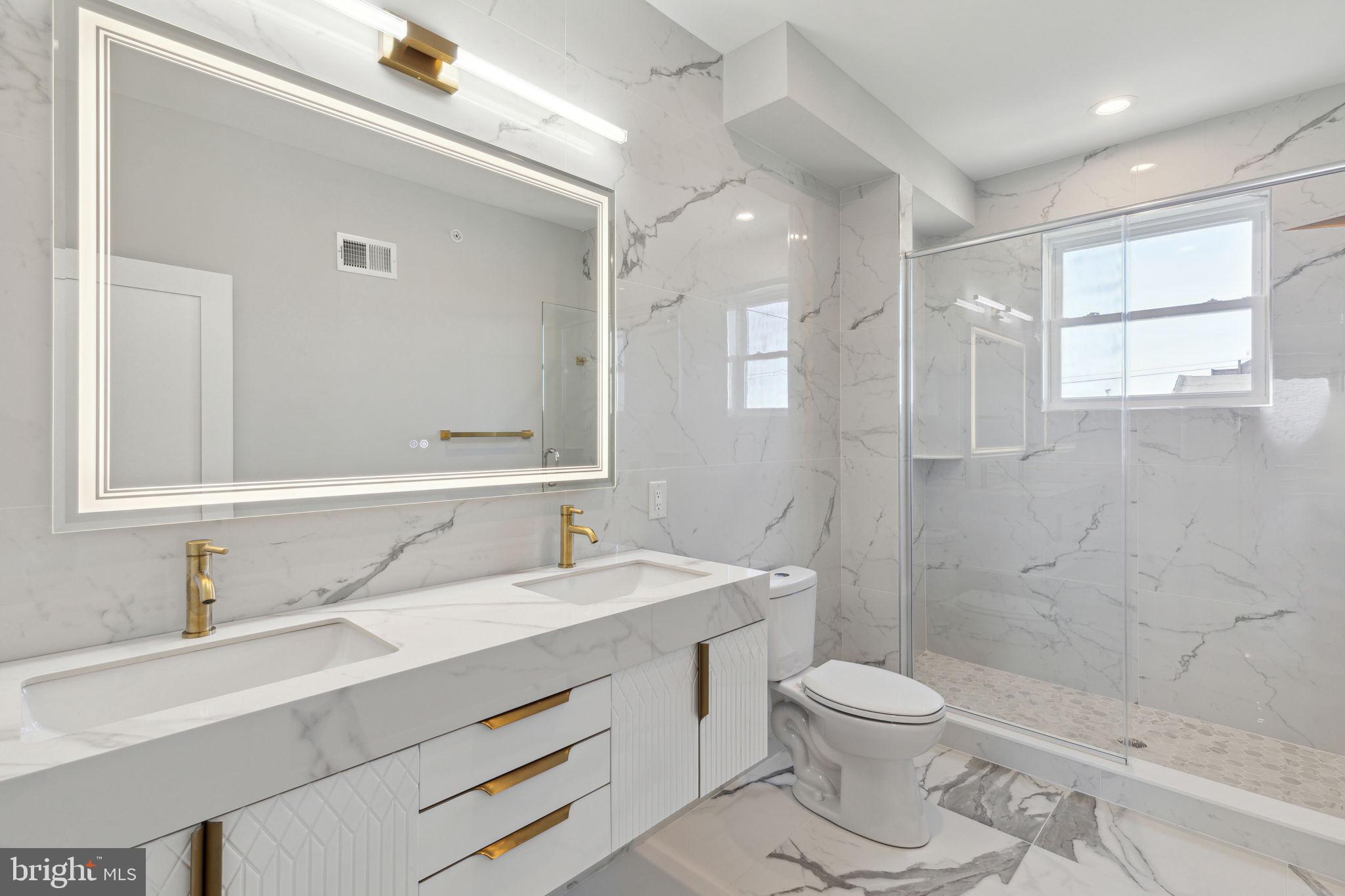 SOUTH KENSINGTON - Residential