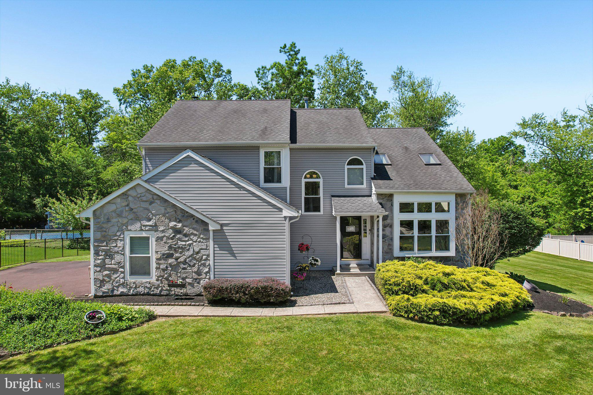 WOODBROOK - Residential