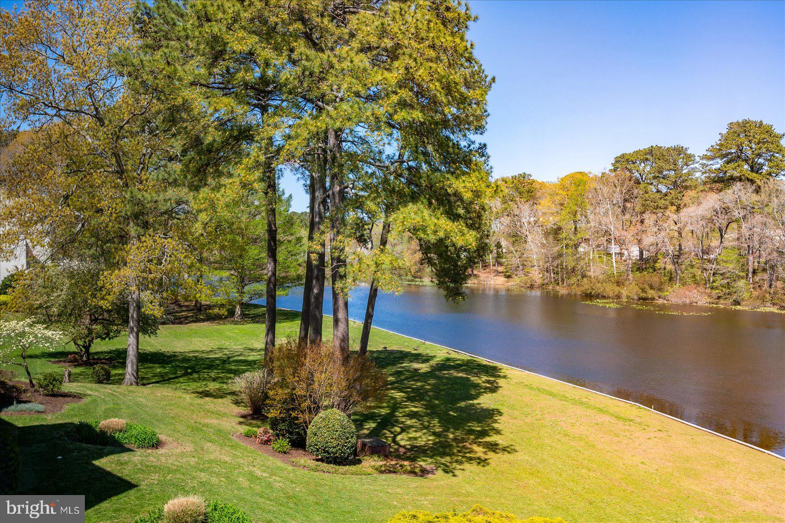 CANAL WOODS III - Residential