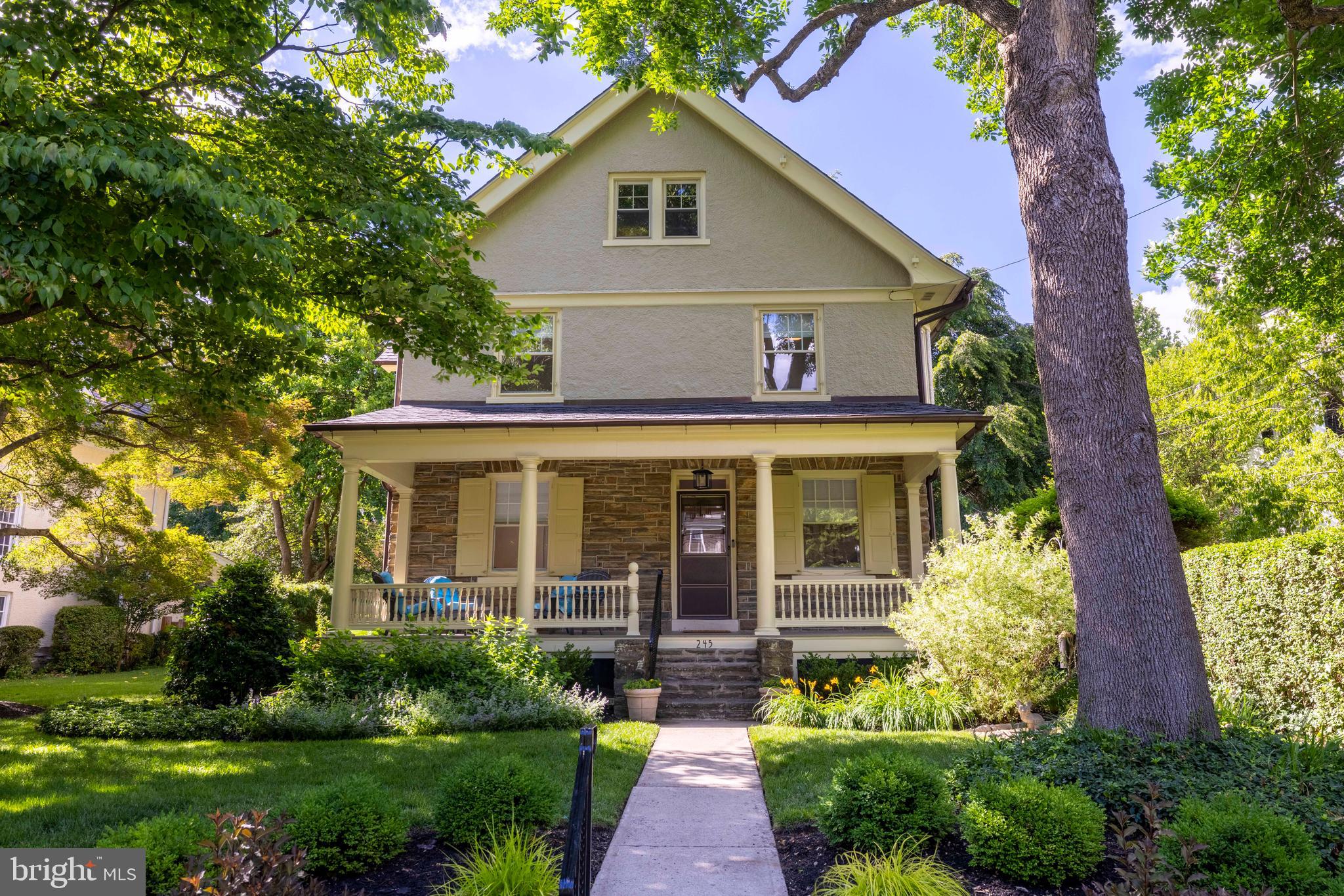 JENKINTOWN - Residential