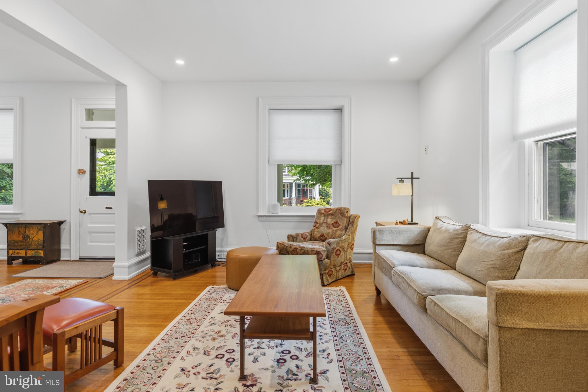 JENKINTOWN - Residential