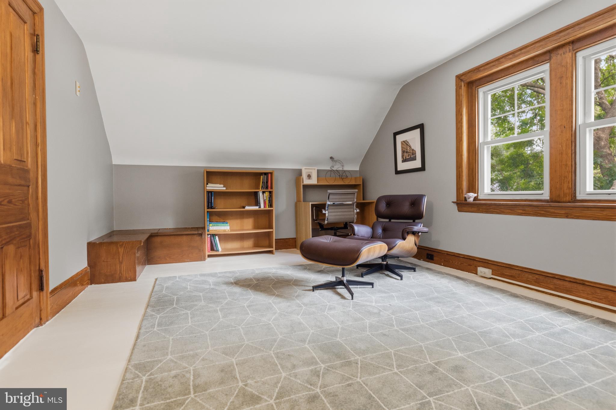 JENKINTOWN - Residential