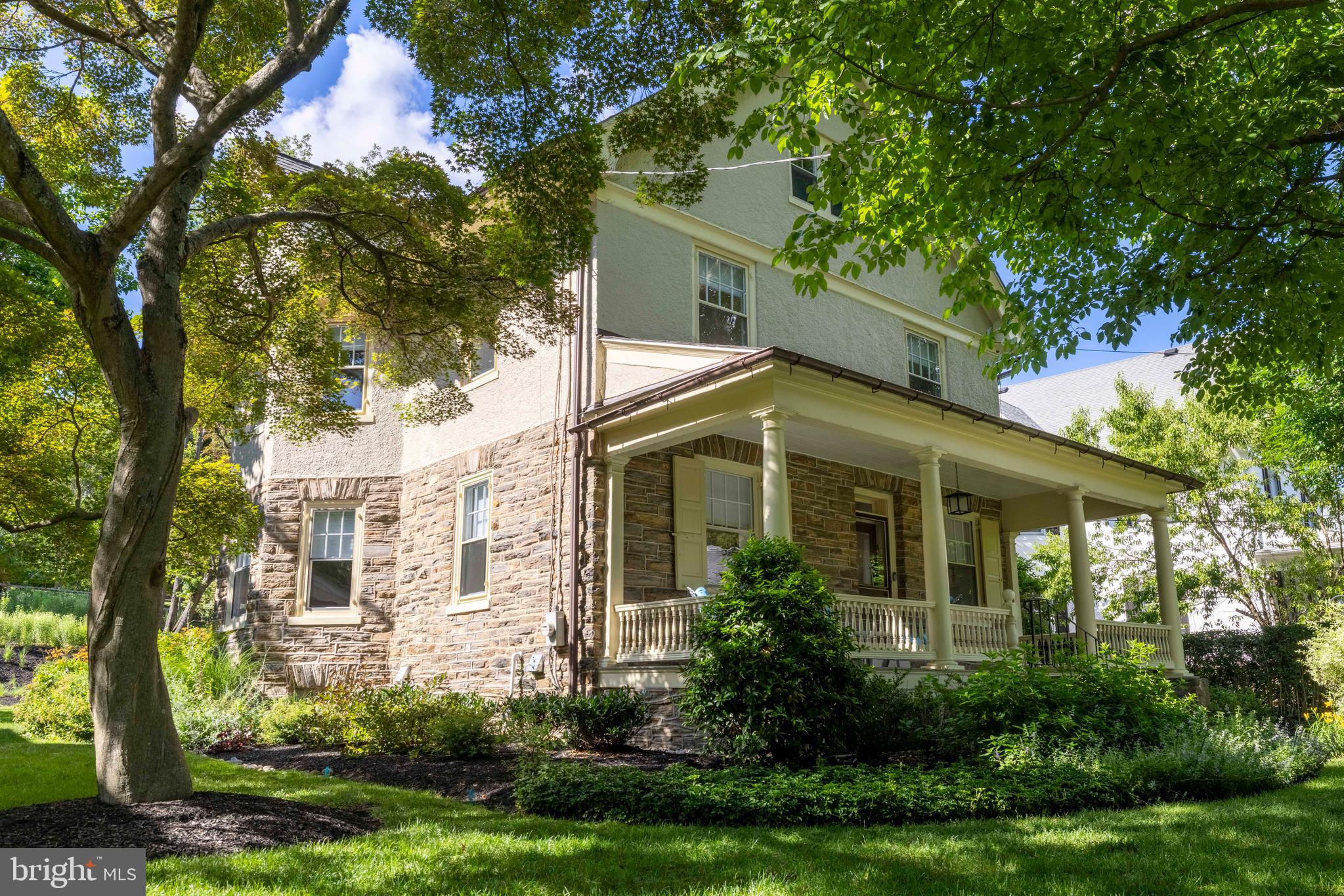 JENKINTOWN - Residential