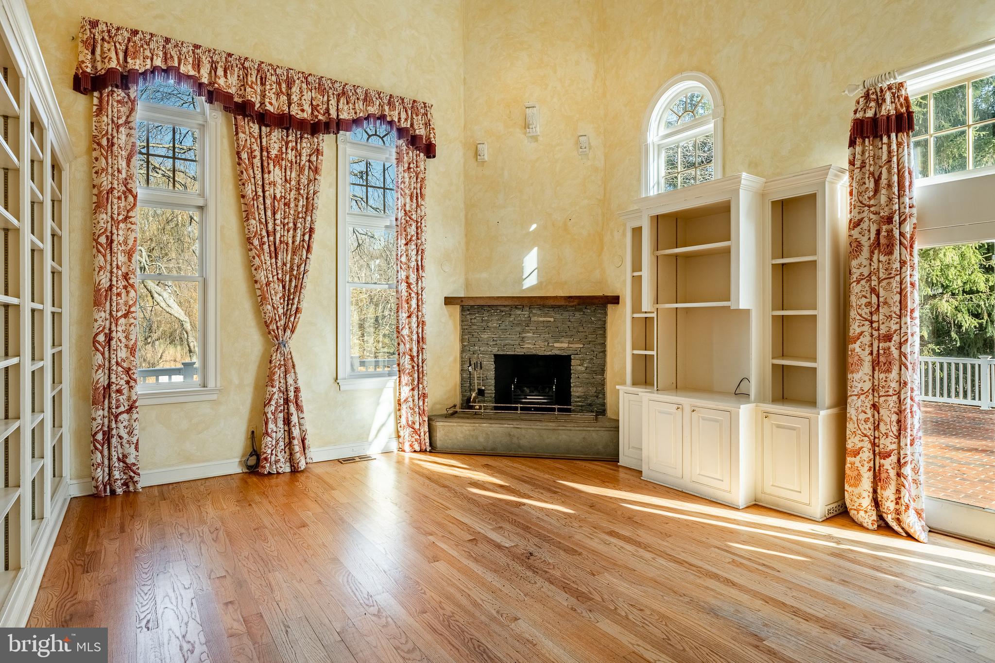 FAIRVILLE - Residential