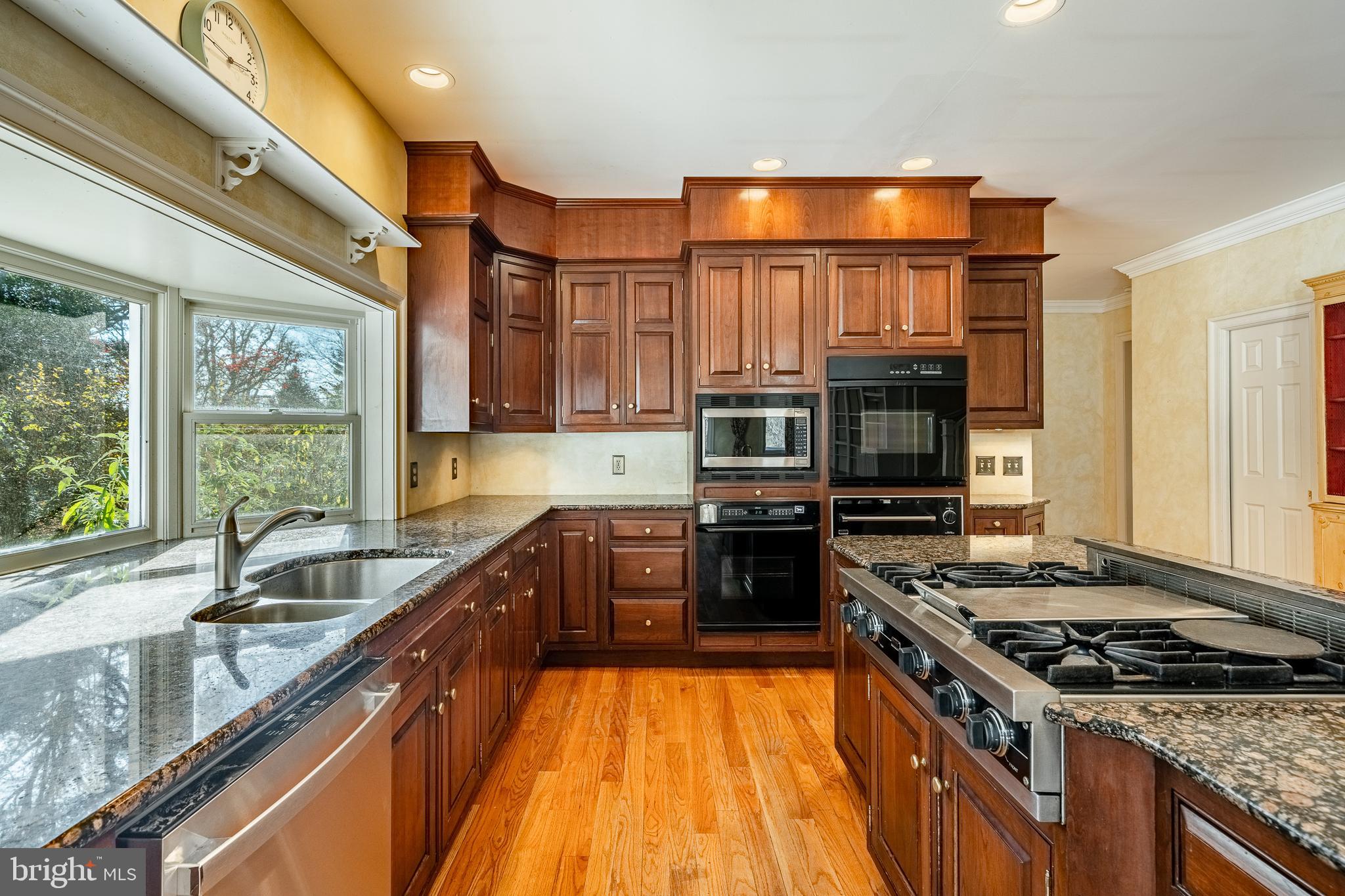 FAIRVILLE - Residential